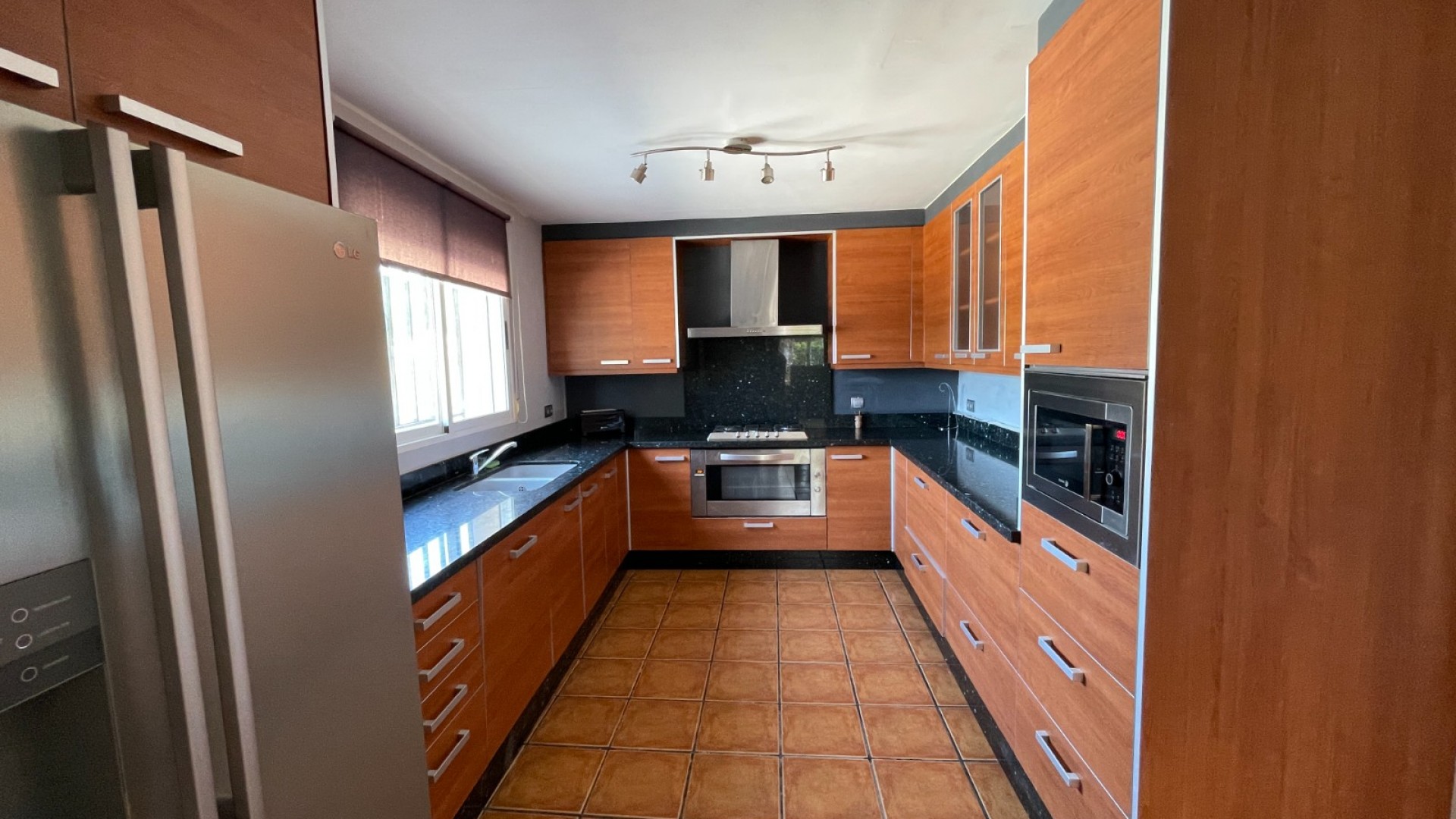 Videresalg - Fritliggende villa -
Millena