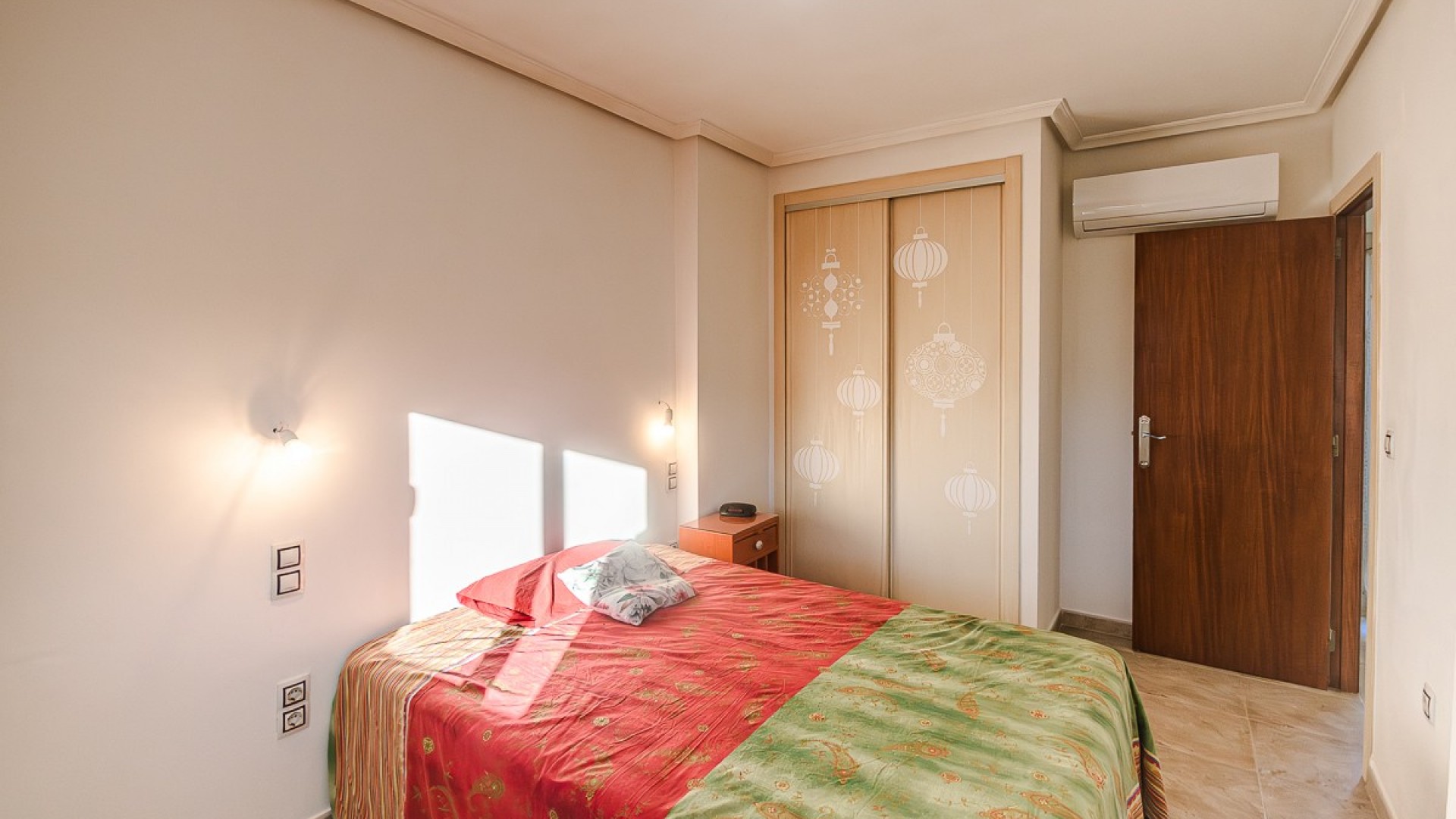 Videresalg - Fritliggende villa -
Orihuela - Benferri