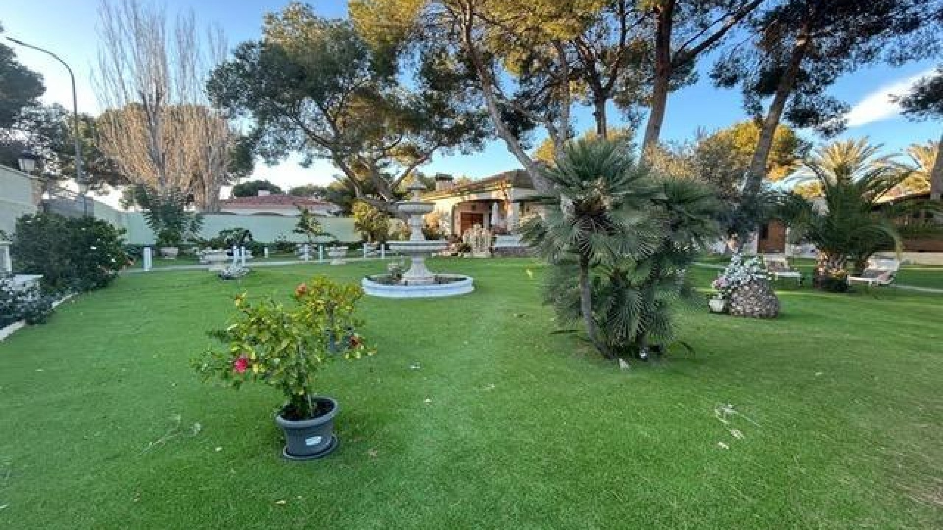 Videresalg - Fritliggende villa -
Orihuela Costa - Altos de Campoamor