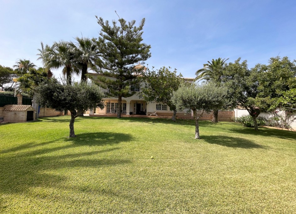 Videresalg - Fritliggende villa -
Orihuela Costa - Cabo Roig