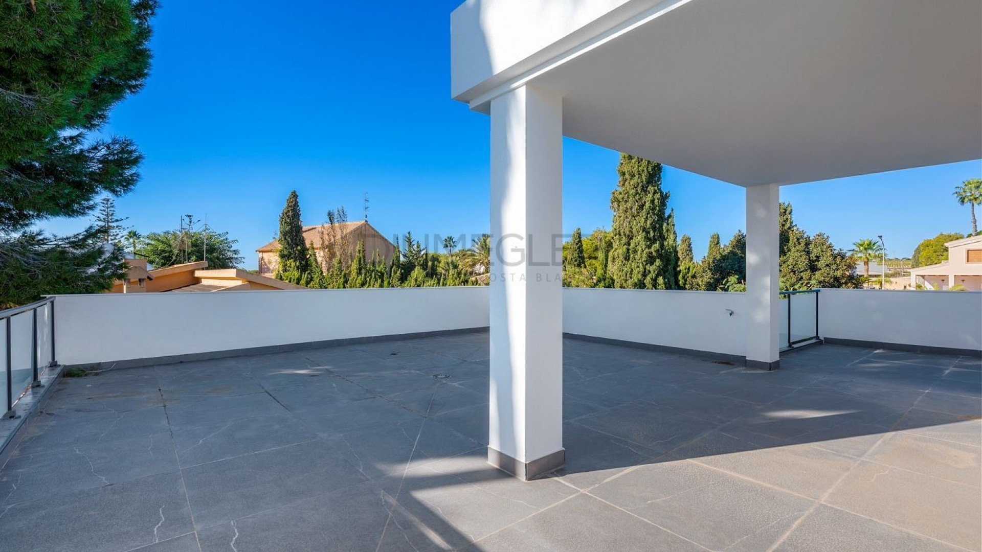 Videresalg - Fritliggende villa -
Orihuela Costa - Campoamor