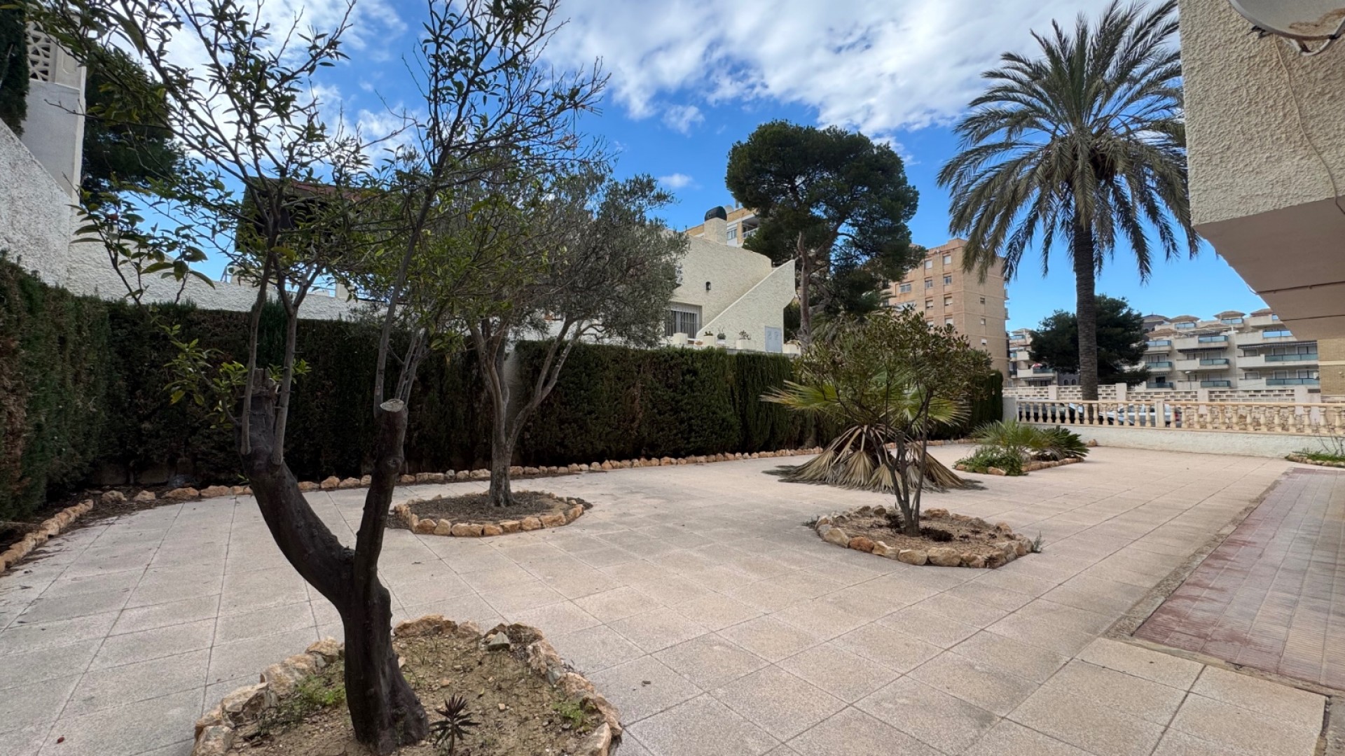 Videresalg - Fritliggende villa -
Orihuela Costa - La Zenia