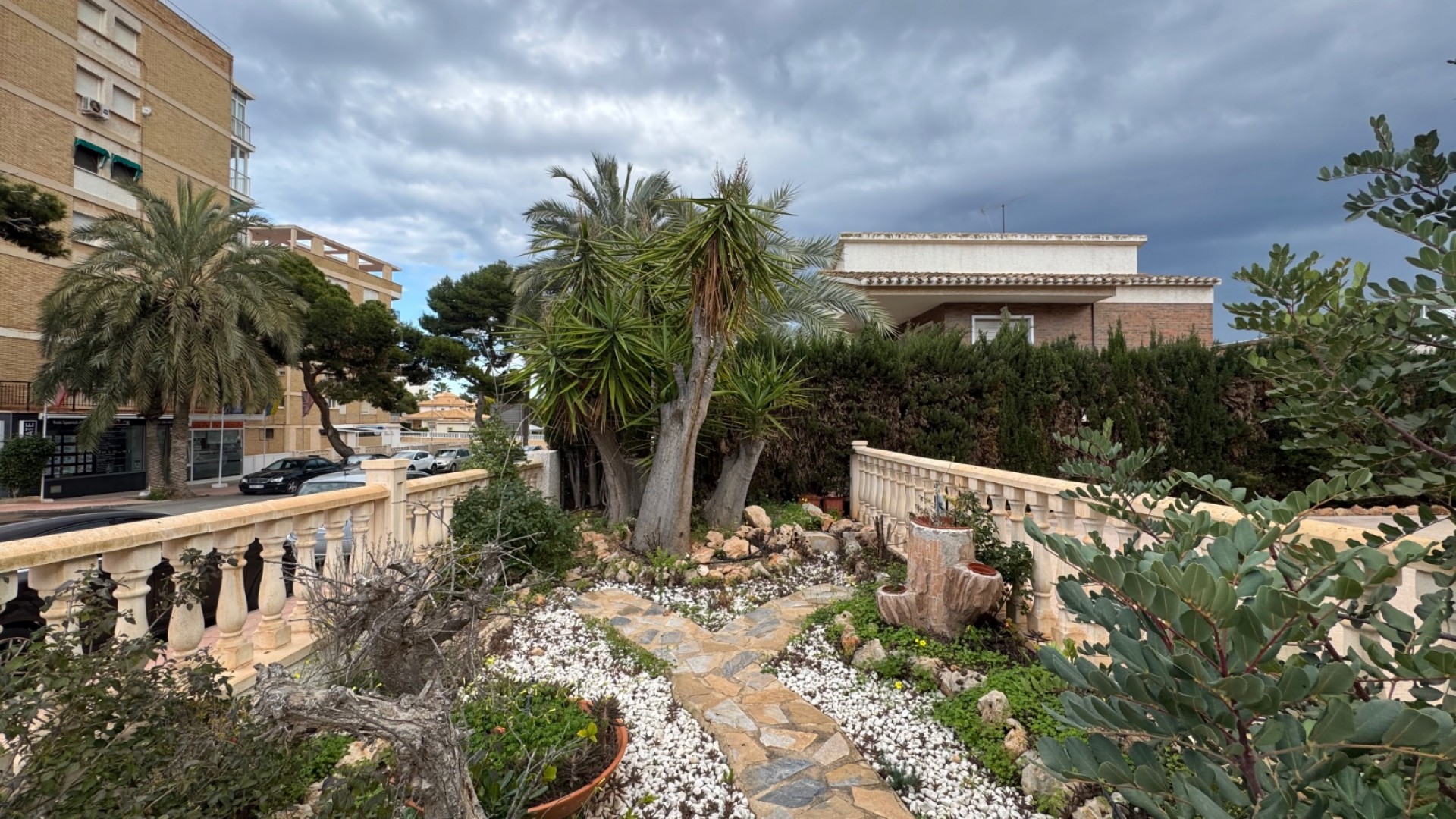 Videresalg - Fritliggende villa -
Orihuela Costa - La Zenia