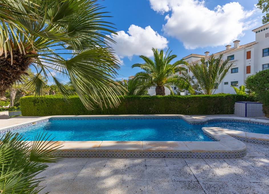 Videresalg - Fritliggende villa -
Orihuela Costa - Las Filipinas