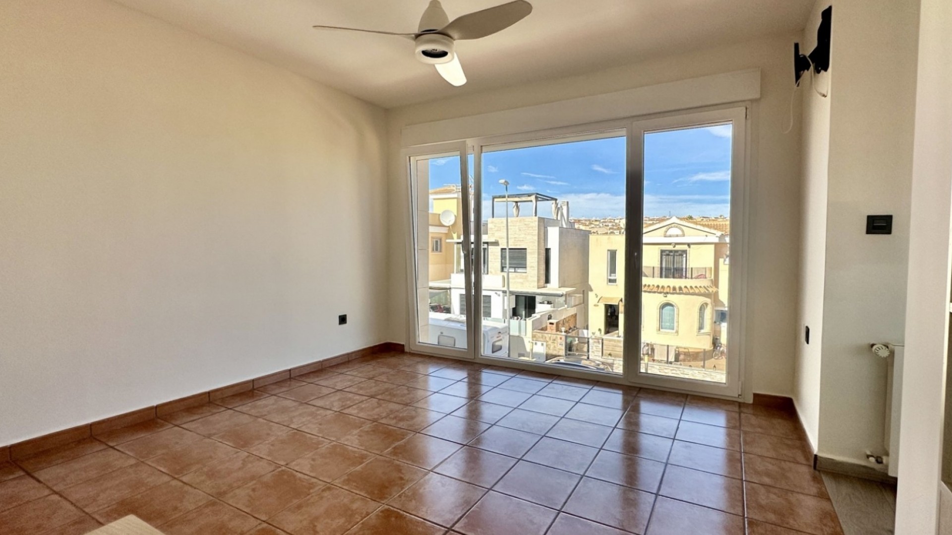 Videresalg - Fritliggende villa -
Orihuela Costa - Las Filipinas