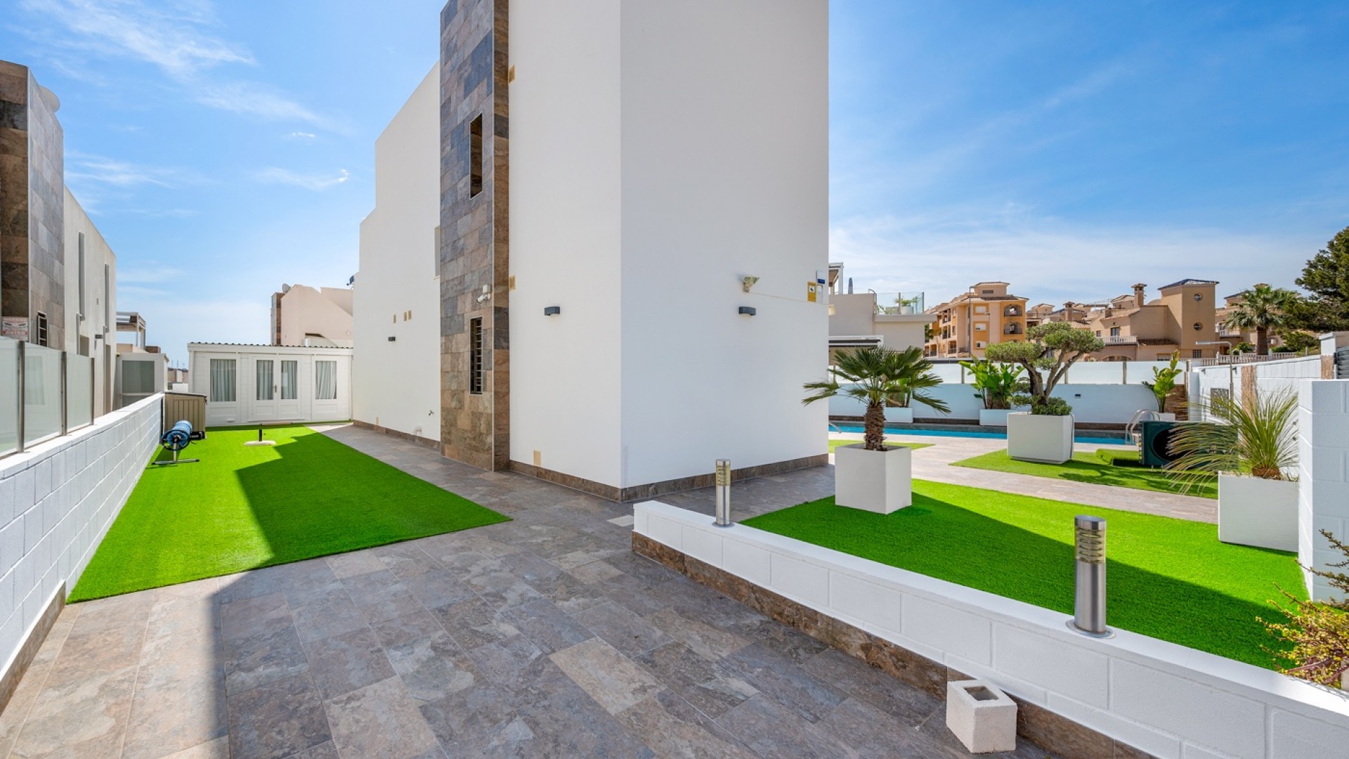 Videresalg - Fritliggende villa -
Orihuela Costa - Pau 8*