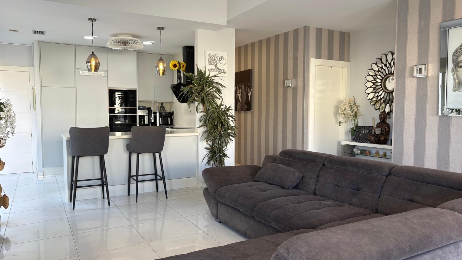 Videresalg - Fritliggende villa -
Orihuela Costa - Villamartín