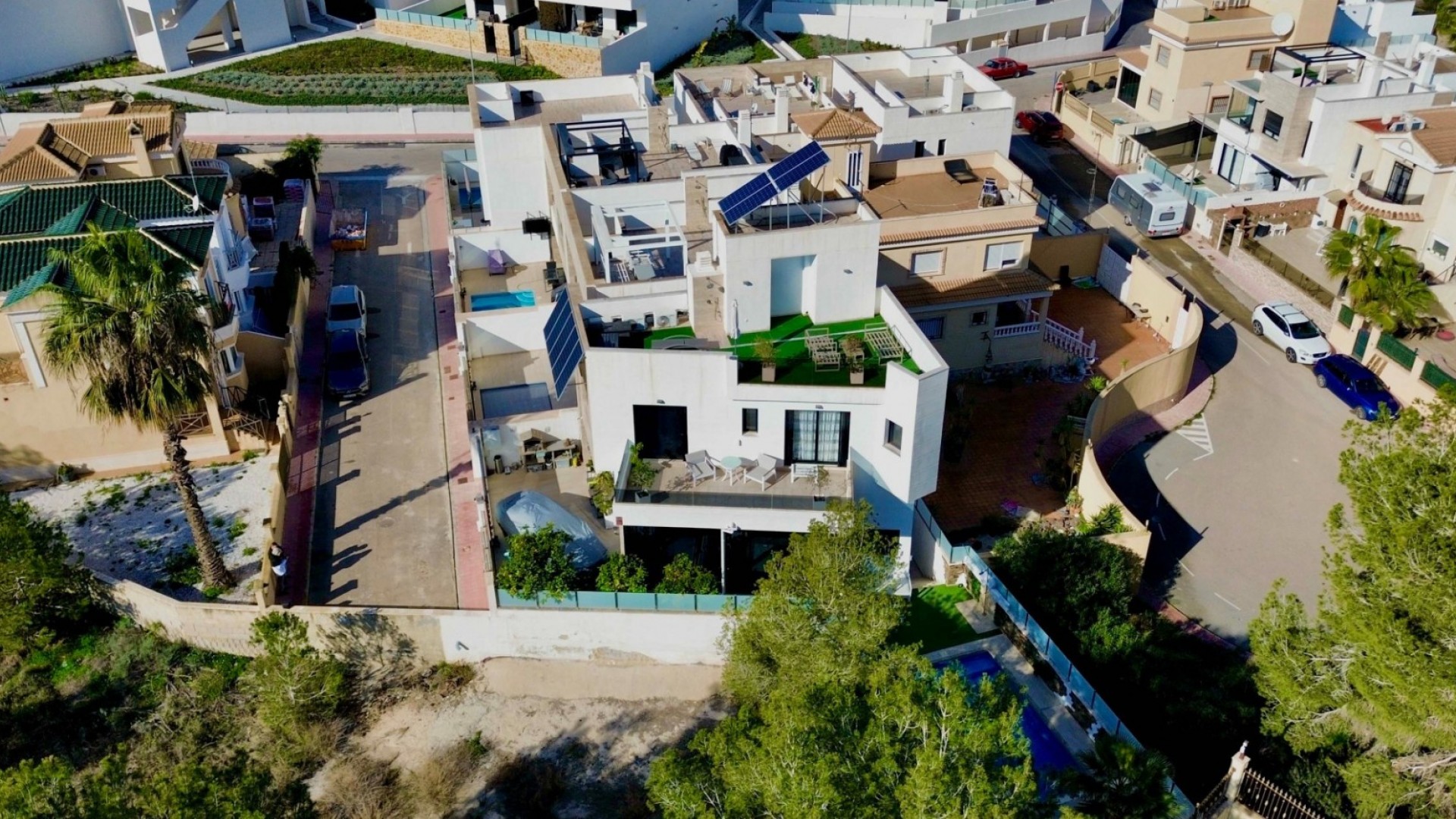 Videresalg - Fritliggende villa -
Orihuela Costa - Villamartín