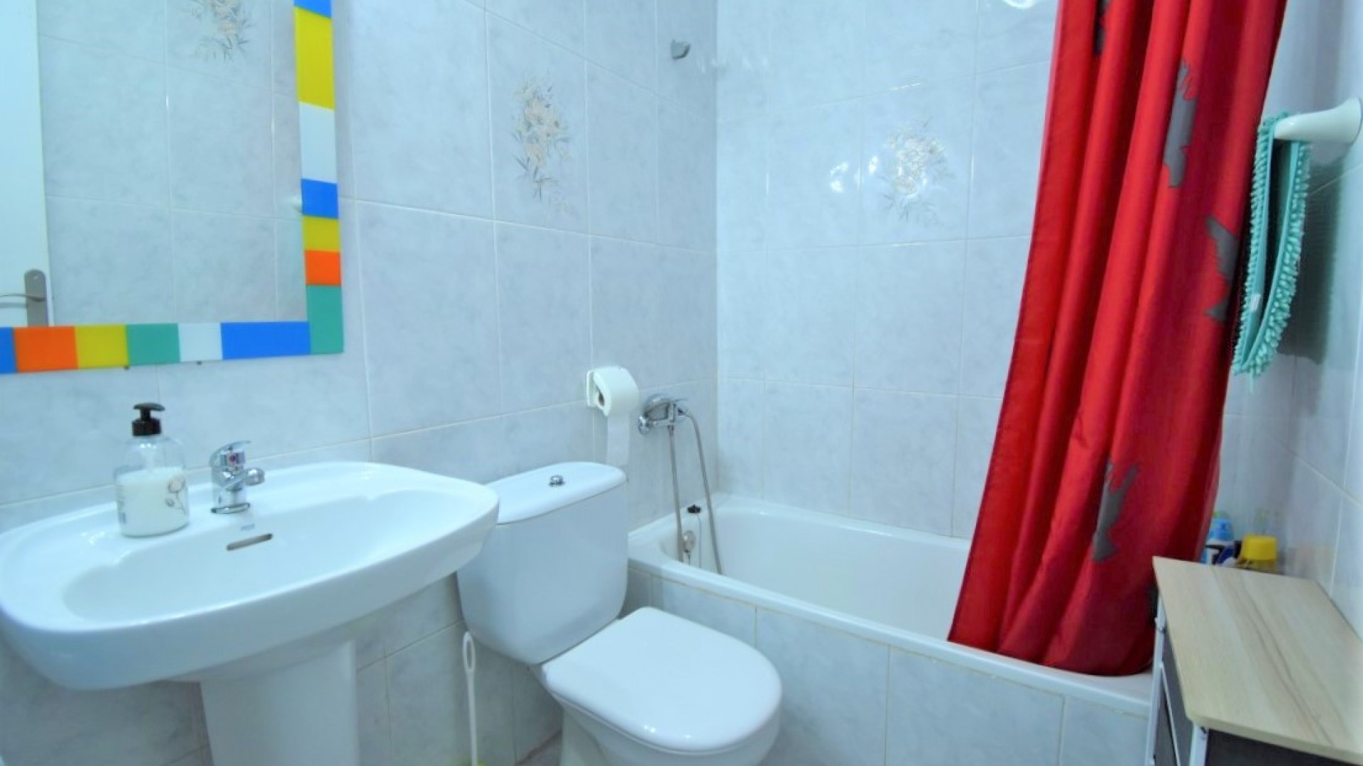 Videresalg - Fritliggende villa -
Orihuela Costa - Villamartin