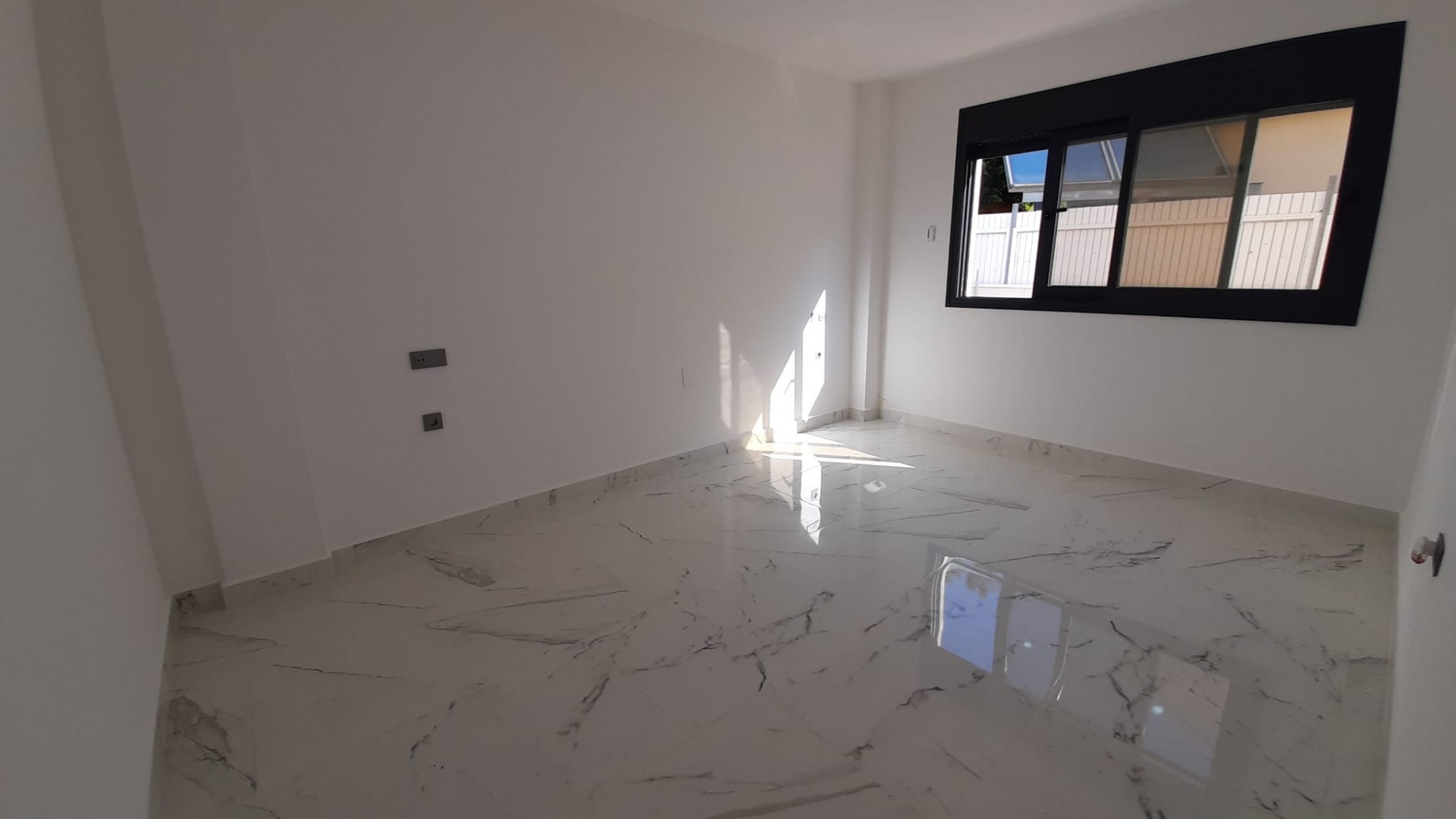 Videresalg - Fritliggende villa -
Orihuela Costa