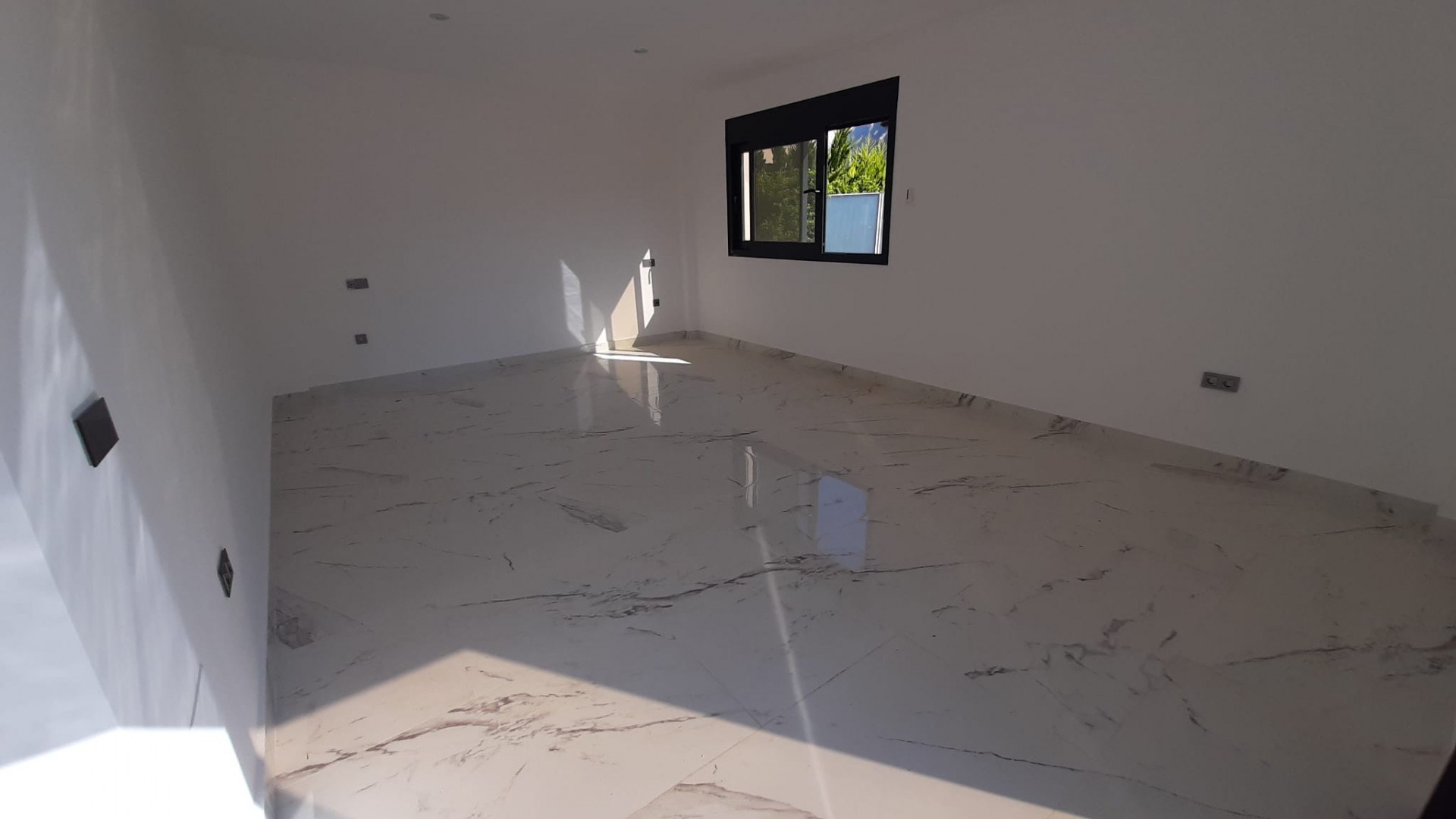 Videresalg - Fritliggende villa -
Orihuela Costa