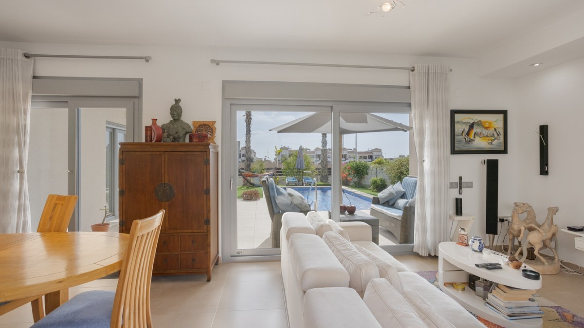 Videresalg - Fritliggende villa -
Orihuela - Vistabella Golf