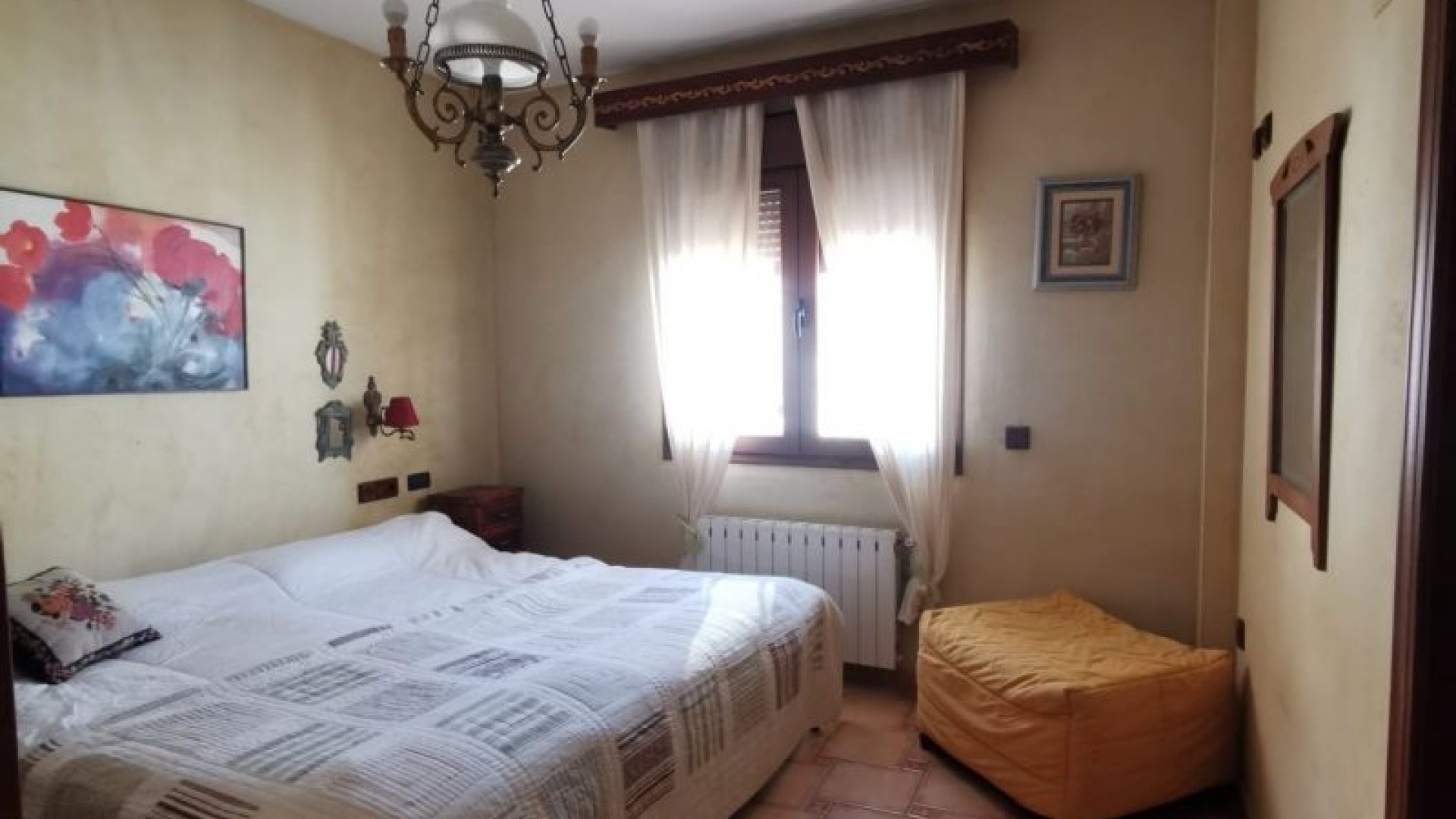 Videresalg - Fritliggende villa -
Orihuela