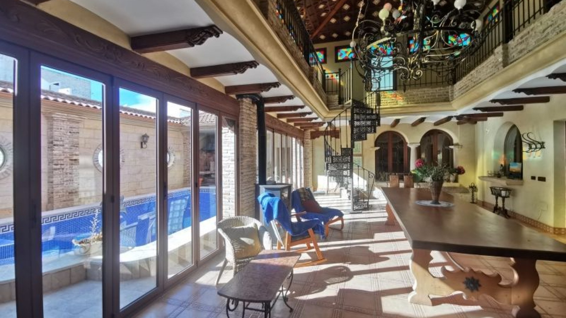 Videresalg - Fritliggende villa -
Orihuela