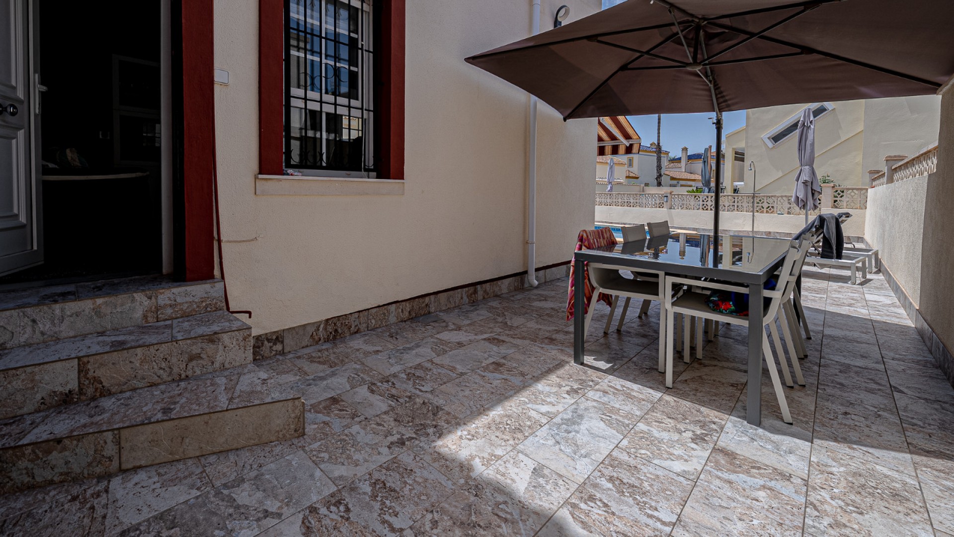 Videresalg - Fritliggende villa -
Playa Flamenca - Montilla