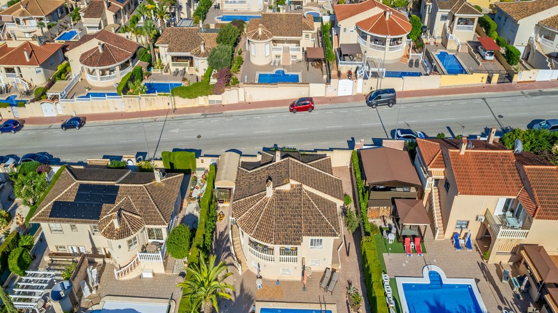 Videresalg - Fritliggende villa -
Rojales - Benimar 2