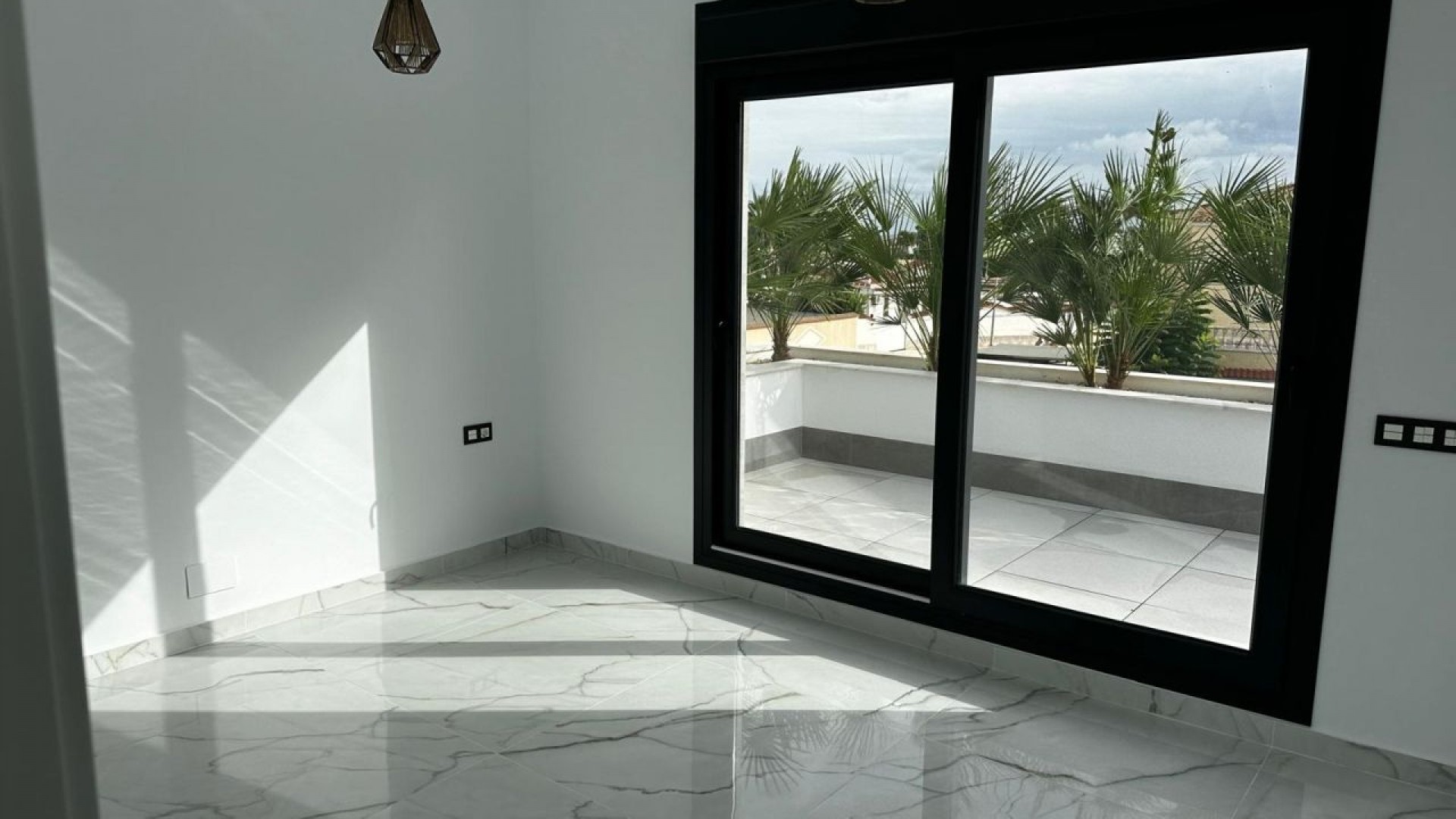 Videresalg - Fritliggende villa -
Rojales - Ciudad Quesada