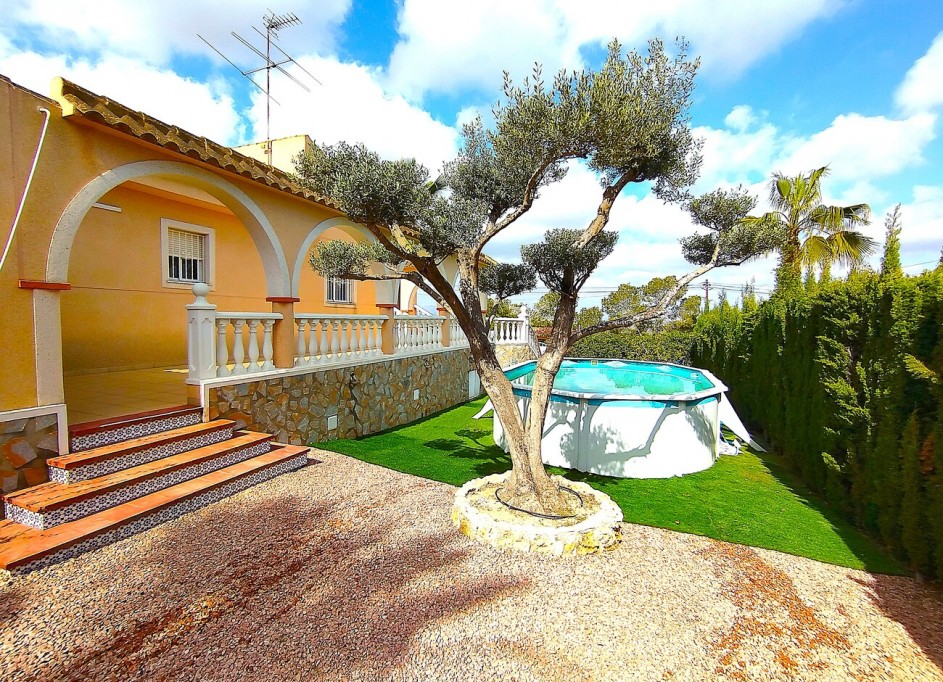 Videresalg - Fritliggende villa -
Rojales - La Marquesa Golf - Costa Blanca