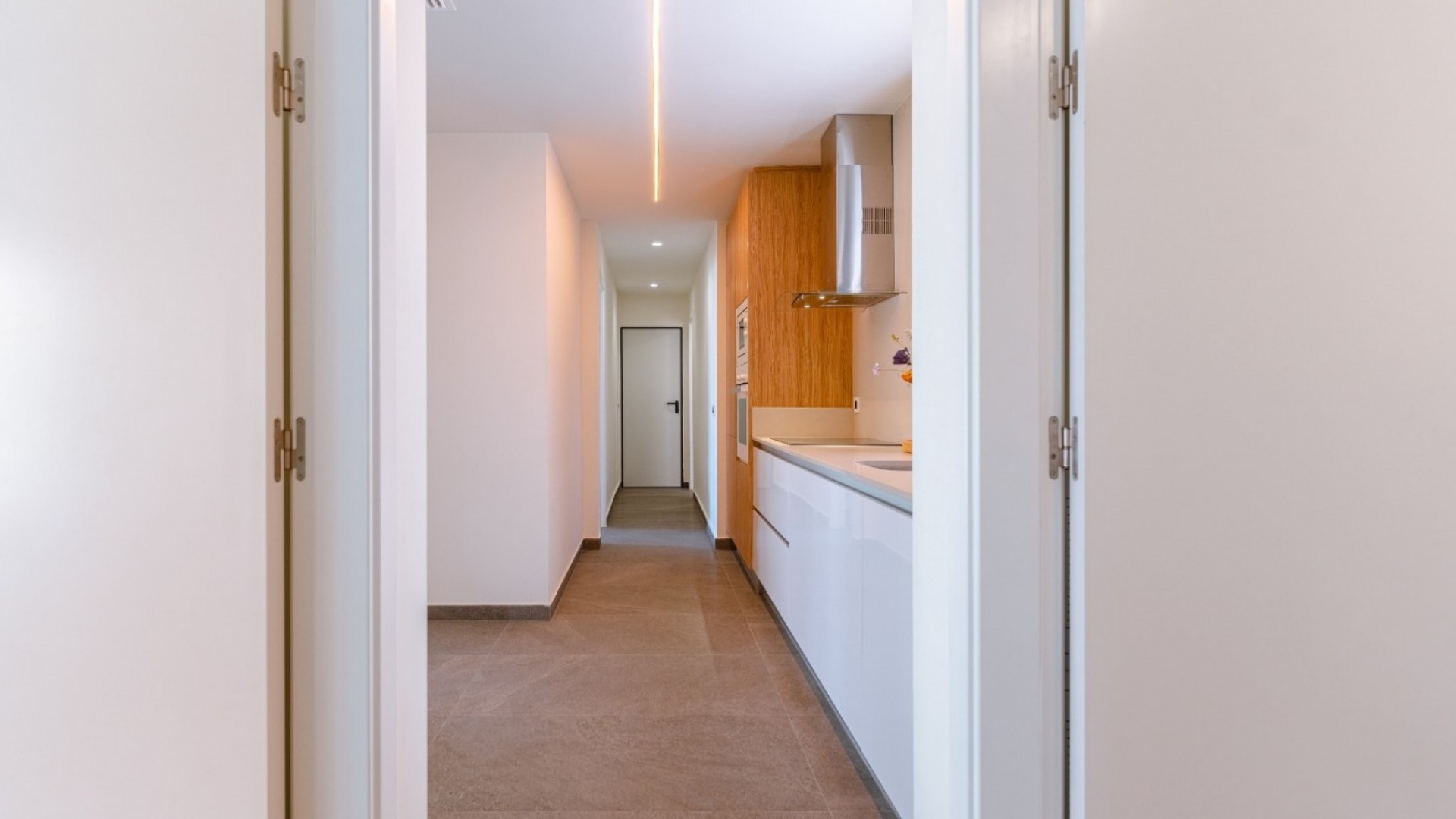 Videresalg - Fritliggende villa -
San Miguel de Salinas