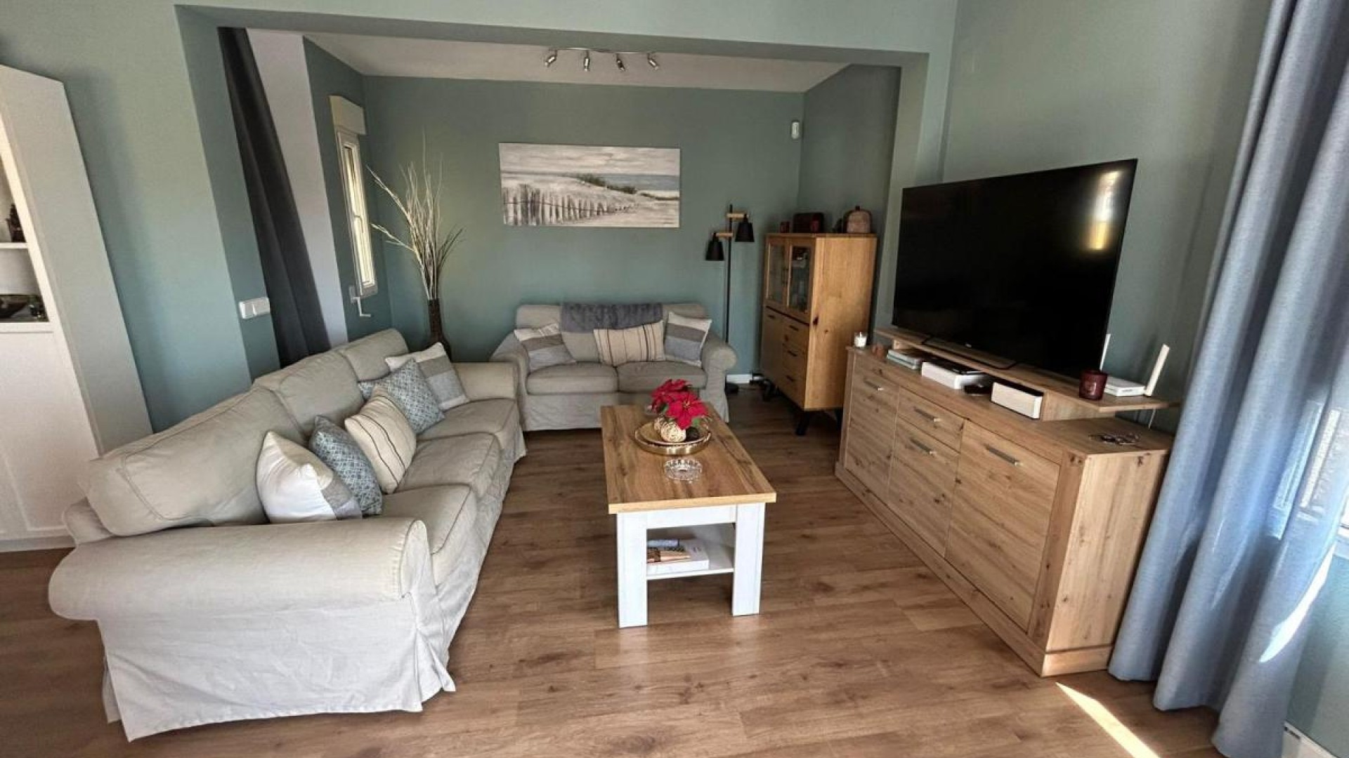 Videresalg - Fritliggende villa -
San Miguel de Salinas