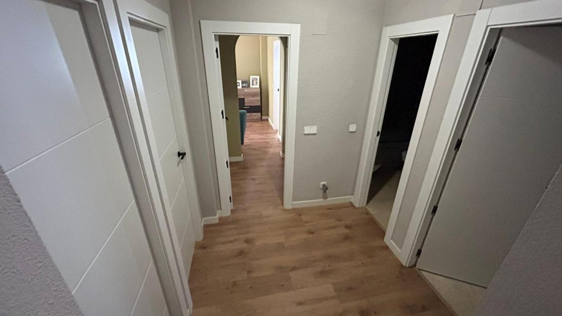 Videresalg - Fritliggende villa -
San Miguel de Salinas