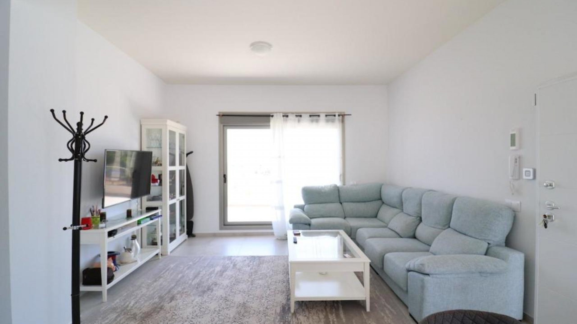 Videresalg - Fritliggende villa -
San Miguel de Salinas