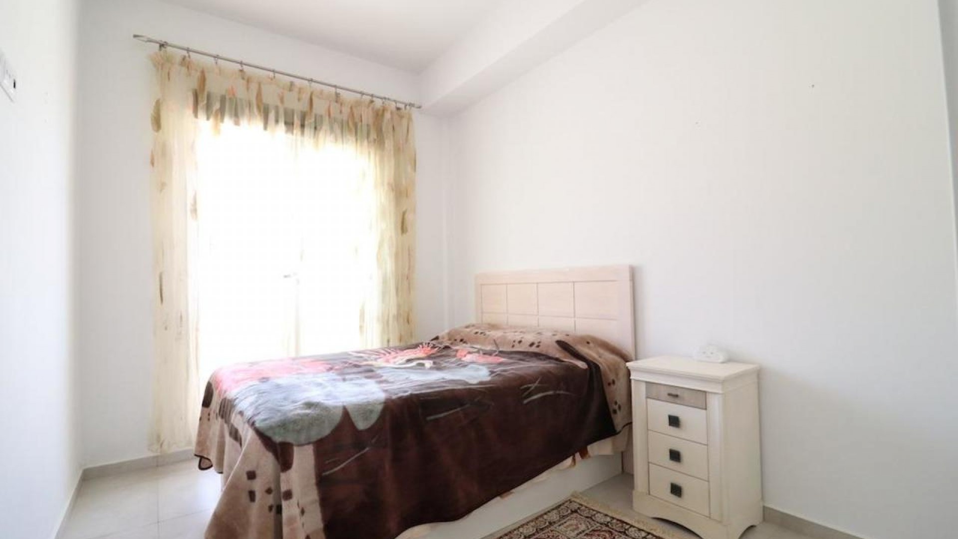 Videresalg - Fritliggende villa -
San Miguel de Salinas