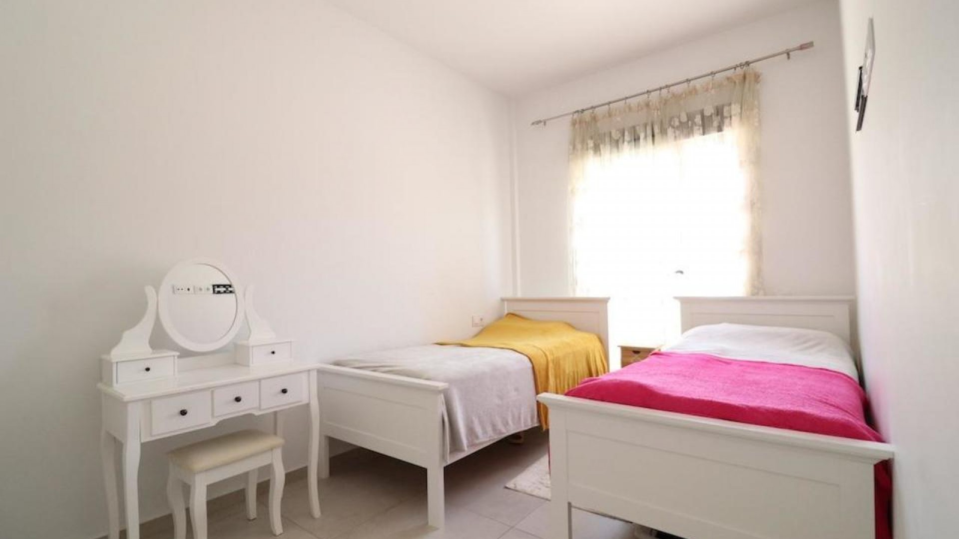 Videresalg - Fritliggende villa -
San Miguel de Salinas