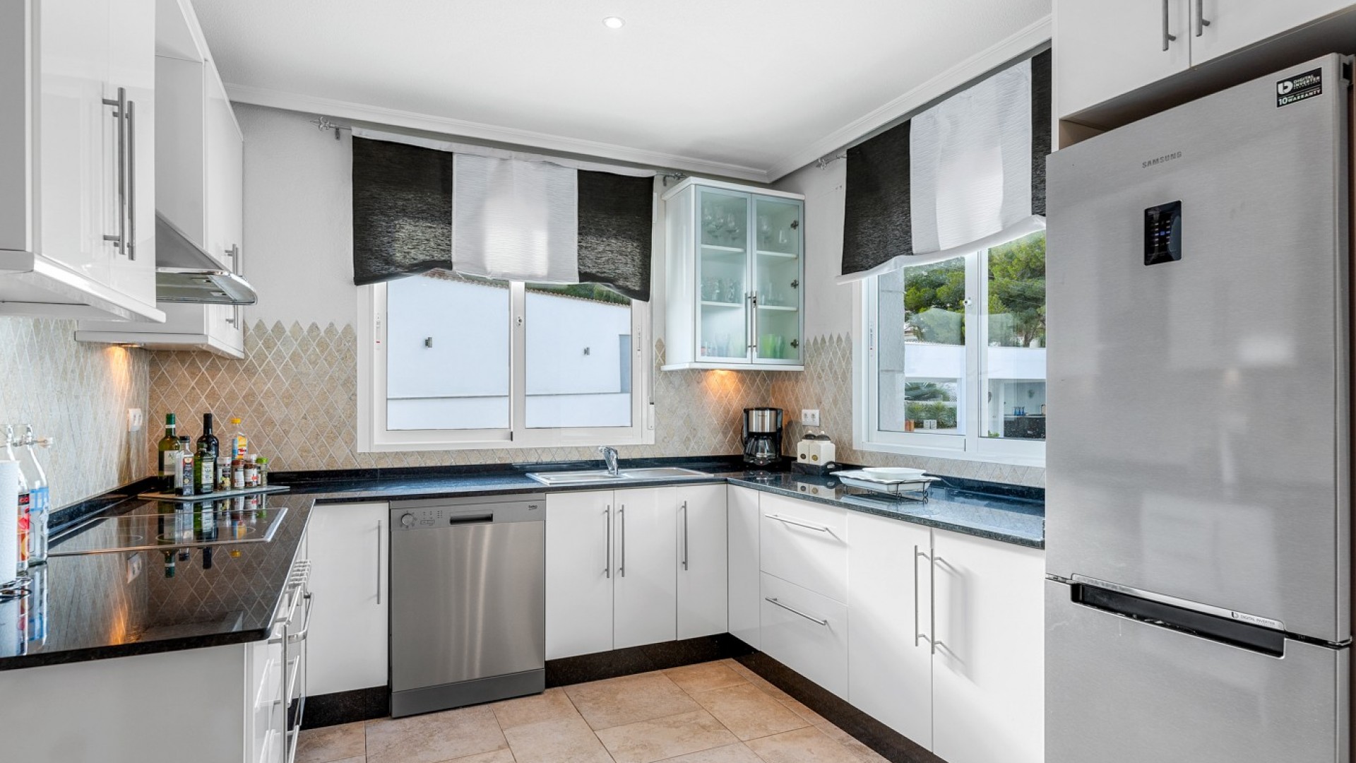 Videresalg - Fritliggende villa -
San Miguel de Salinas