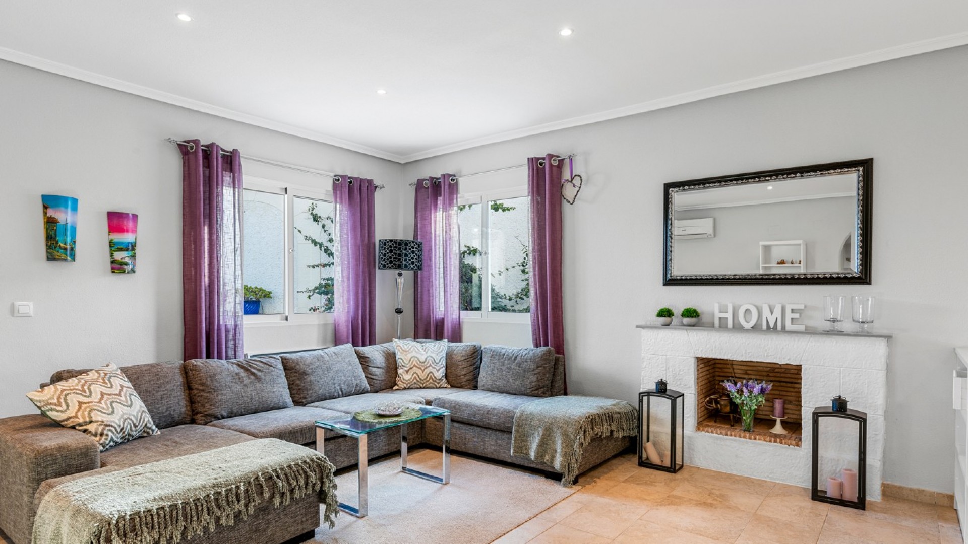 Videresalg - Fritliggende villa -
San Miguel de Salinas