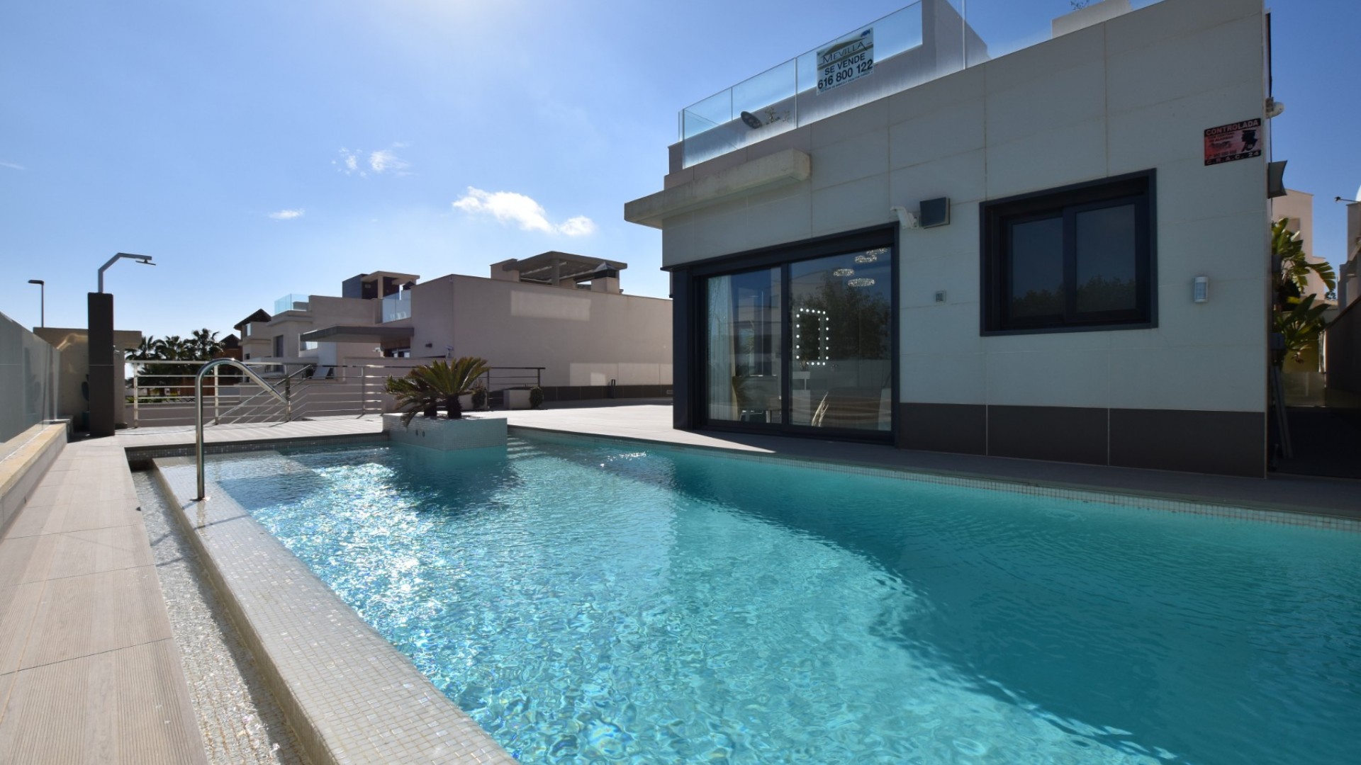 Videresalg - Fritliggende villa -
San Miguel de Salinas