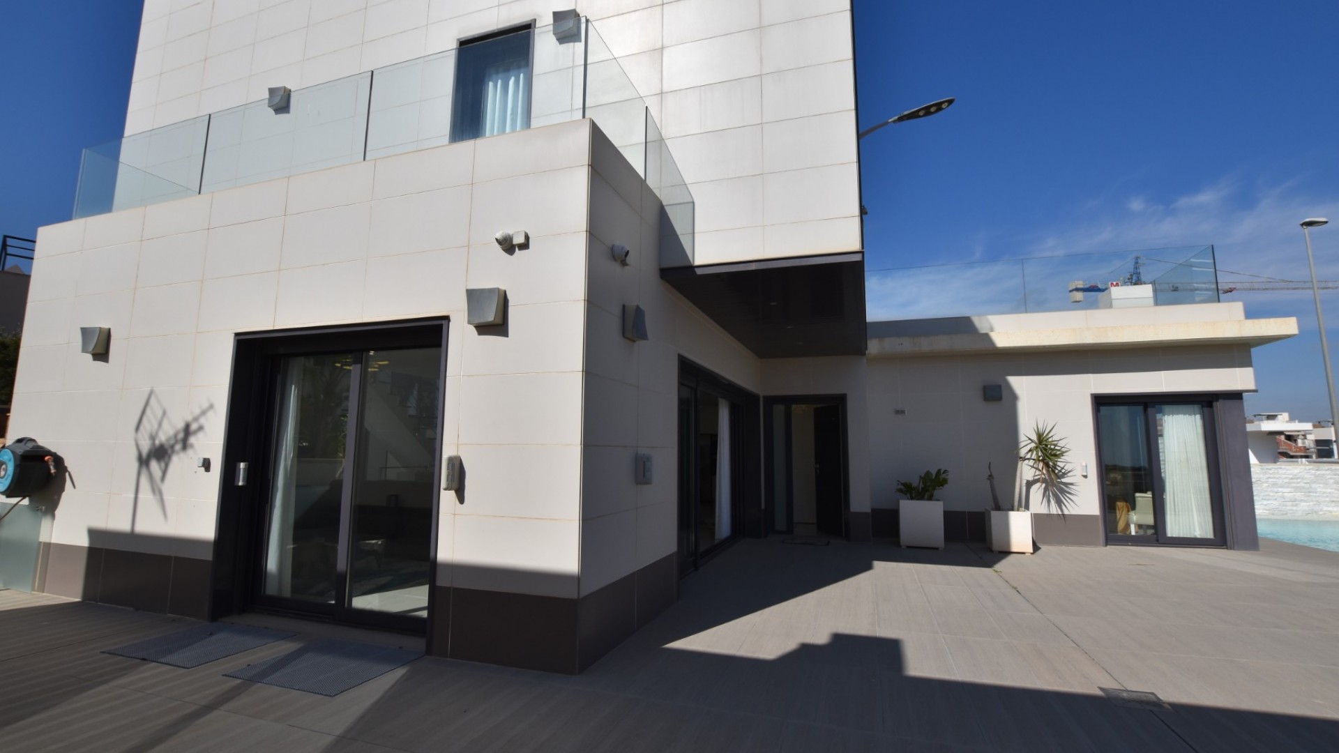 Videresalg - Fritliggende villa -
San Miguel de Salinas