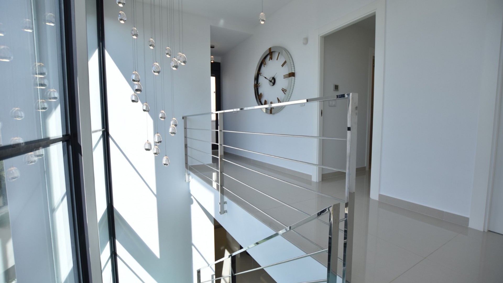 Videresalg - Fritliggende villa -
San Miguel de Salinas