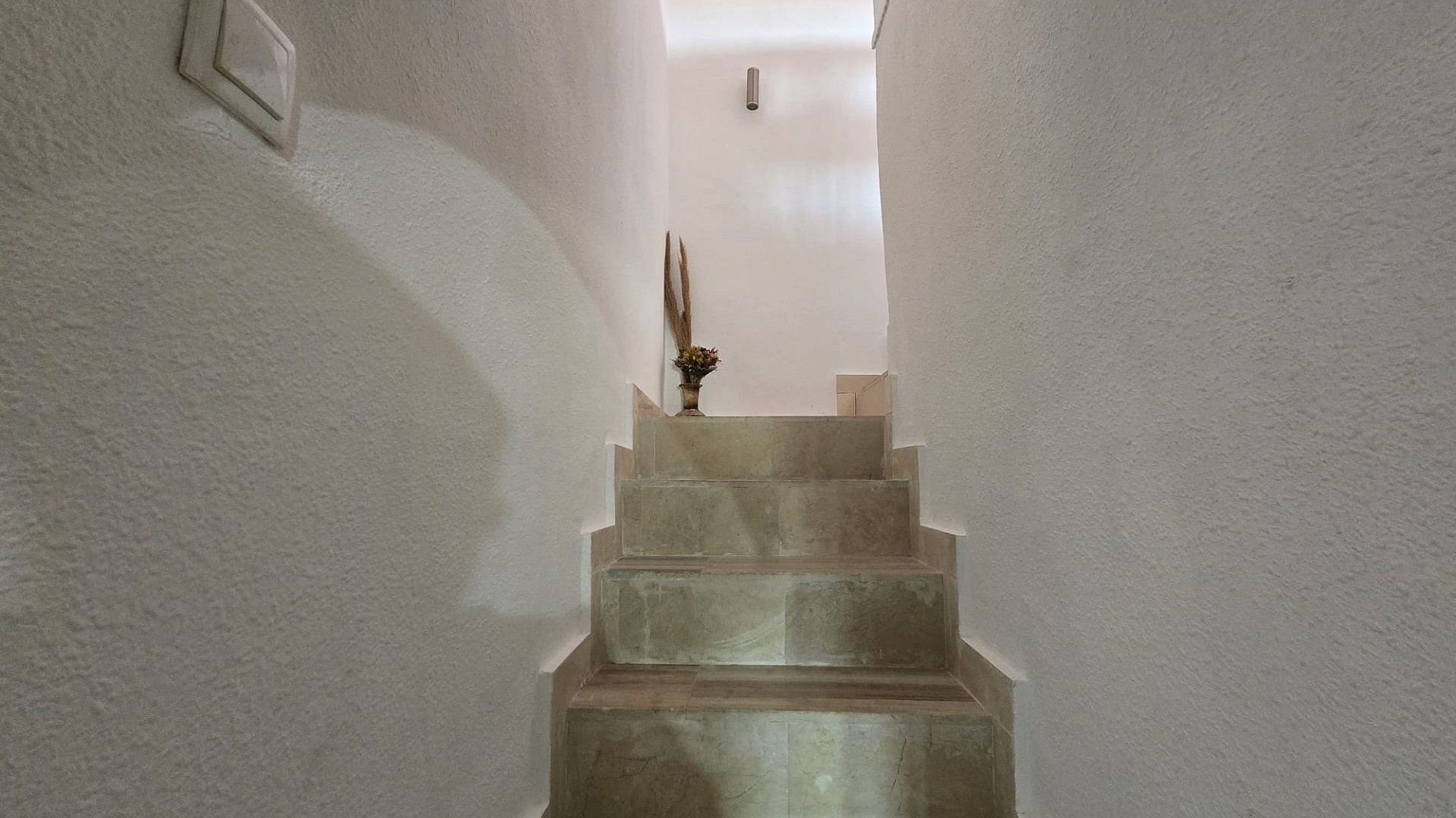 Videresalg - Fritliggende villa -
SAX