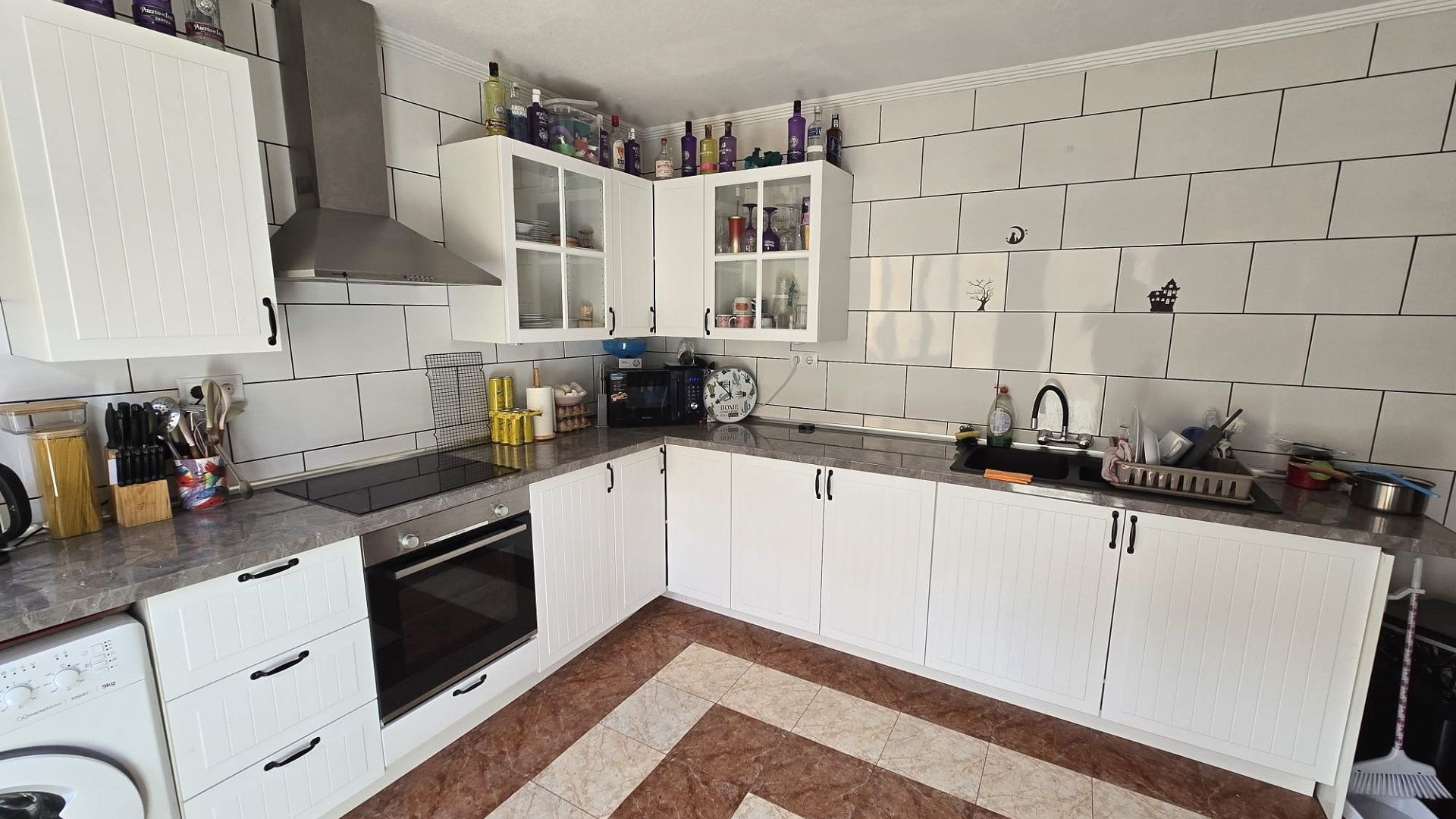 Videresalg - Fritliggende villa -
SAX