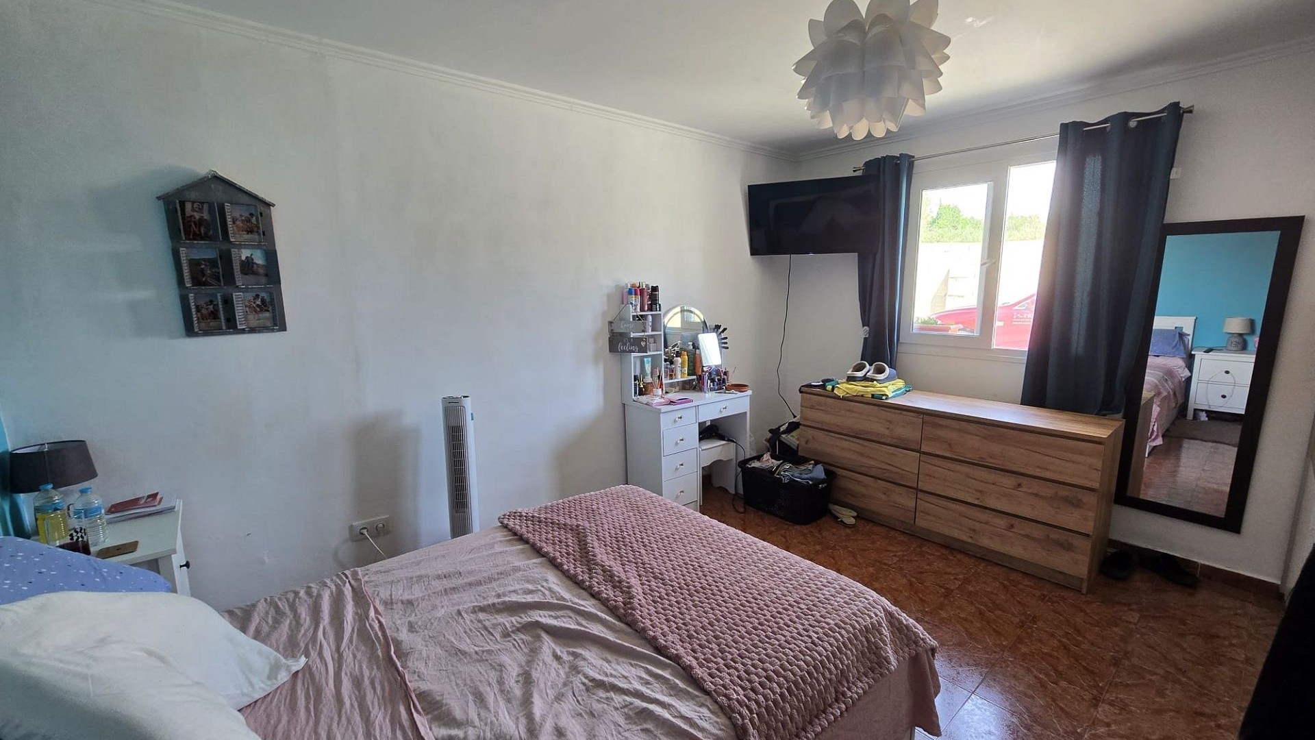 Videresalg - Fritliggende villa -
SAX