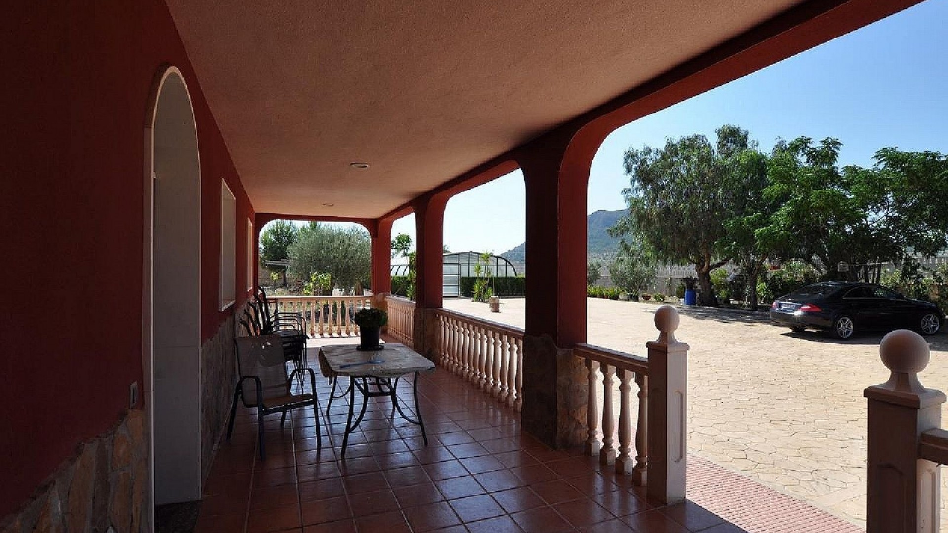 Videresalg - Fritliggende villa -
SAX