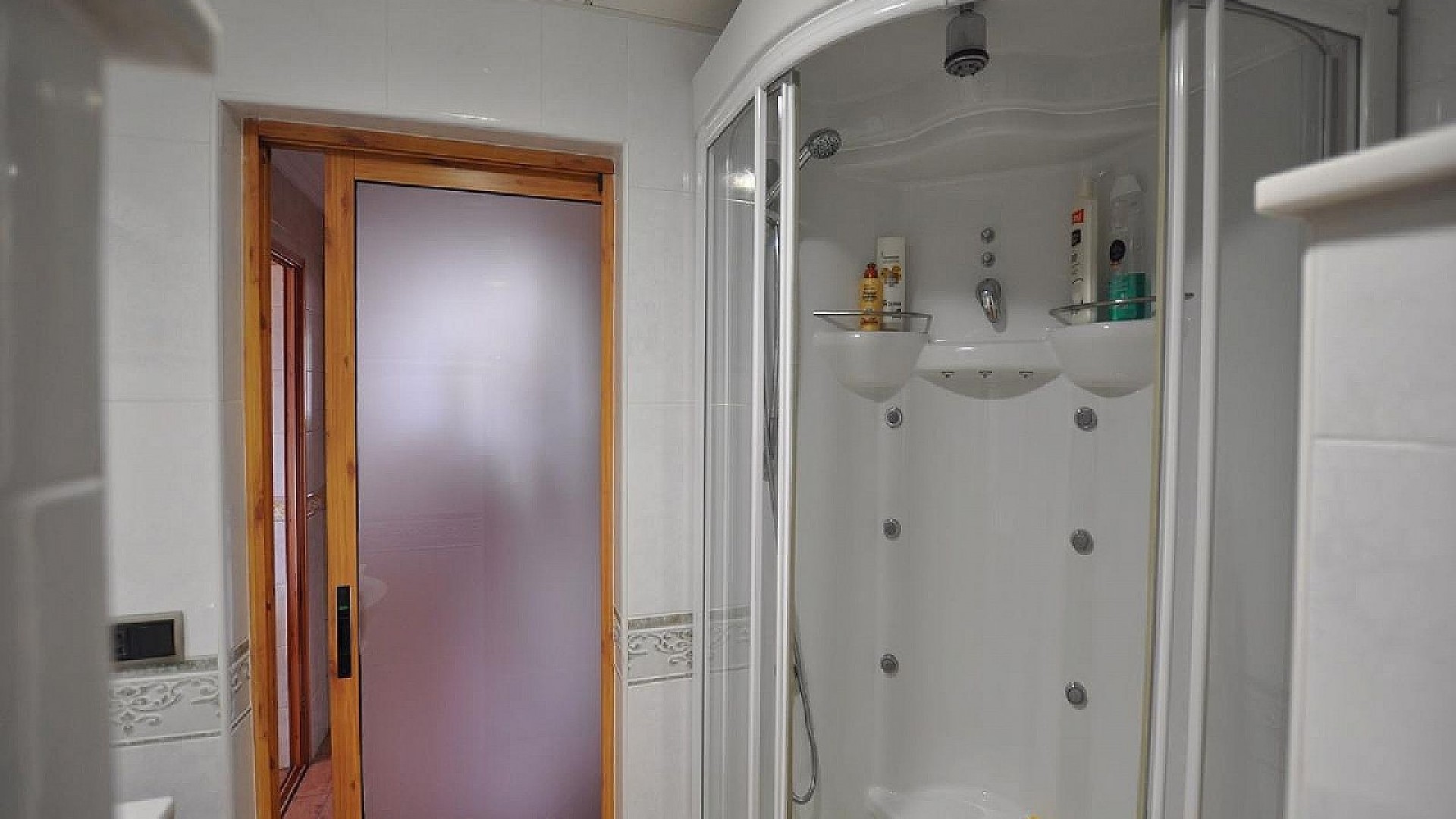 Videresalg - Fritliggende villa -
SAX