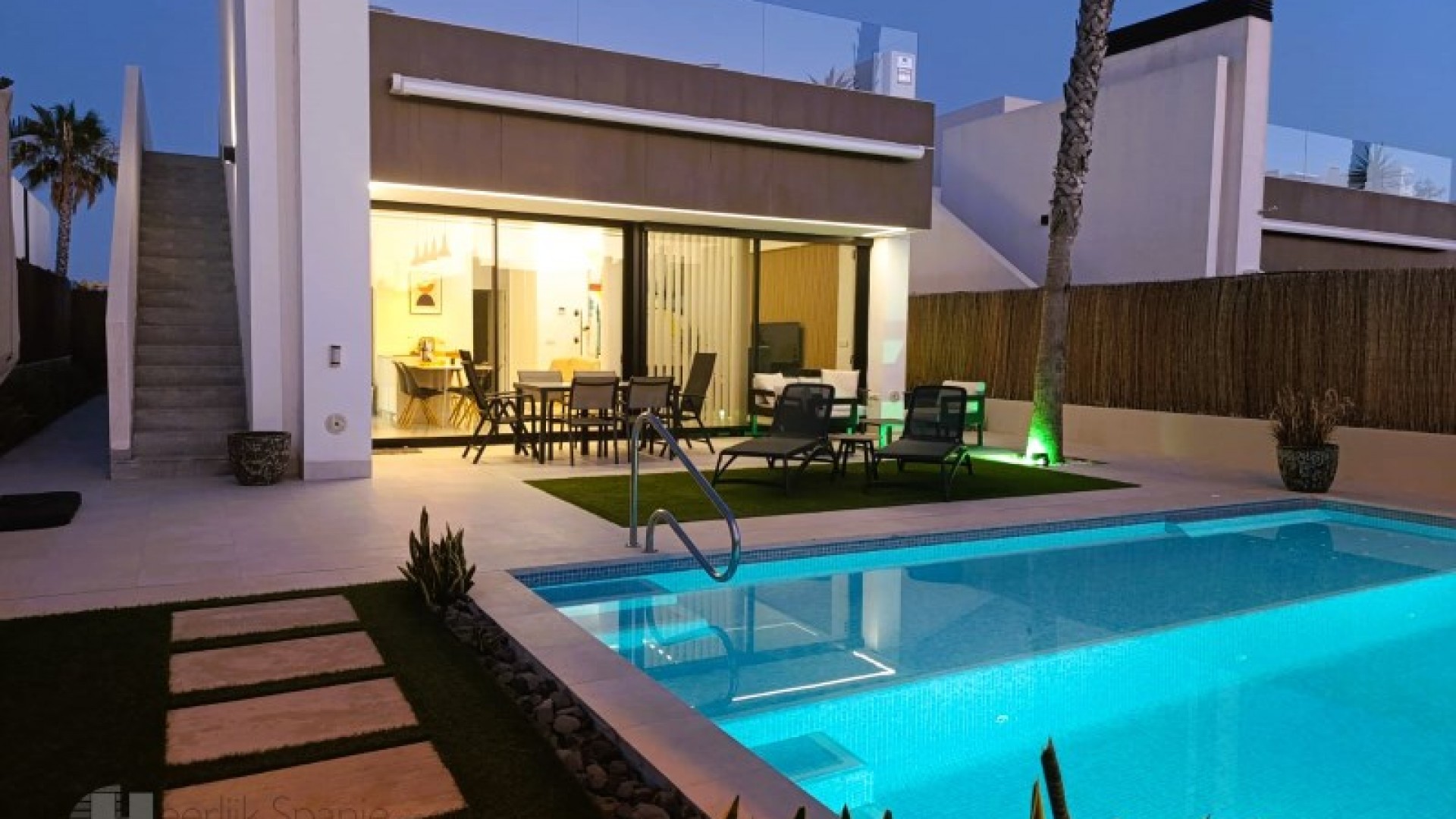 Videresalg - Fritliggende villa -
Sucina - Murcia