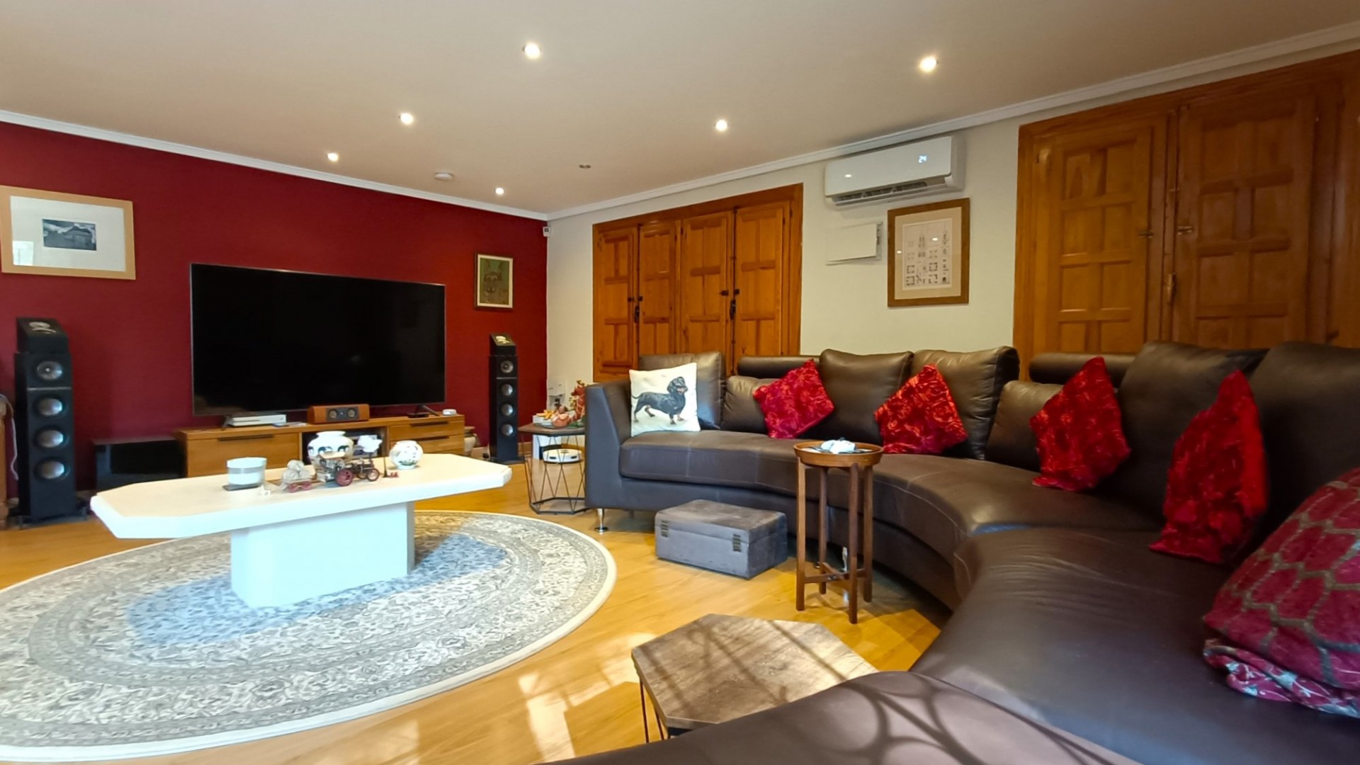 Videresalg - Fritliggende villa -
Torremendo