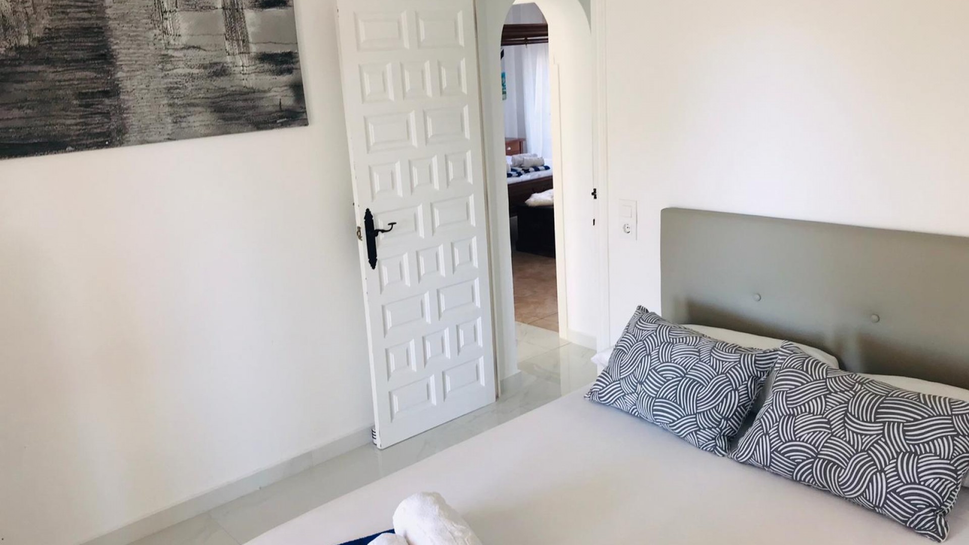 Videresalg - Fritliggende villa -
Torrevieja - 0