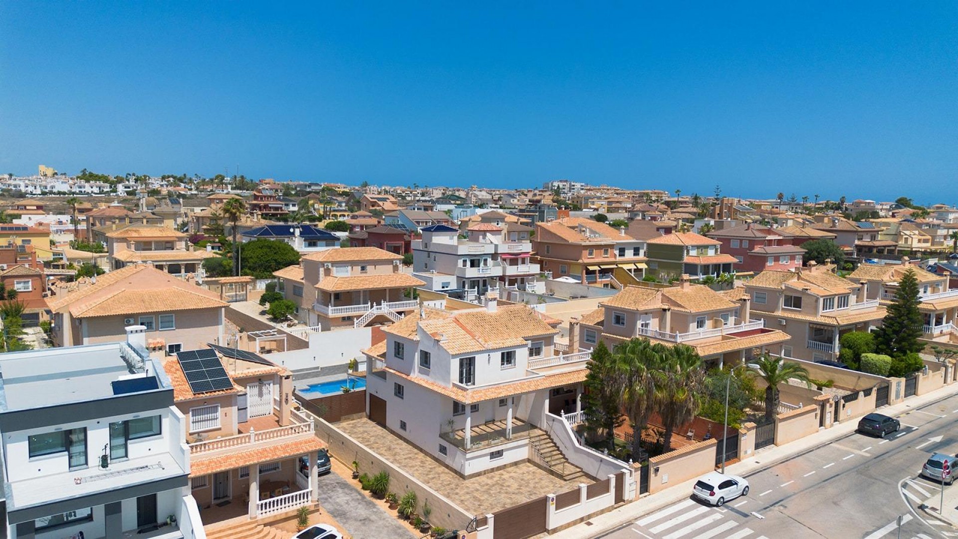 Videresalg - Fritliggende villa -
Torrevieja - Aguas Nuevas