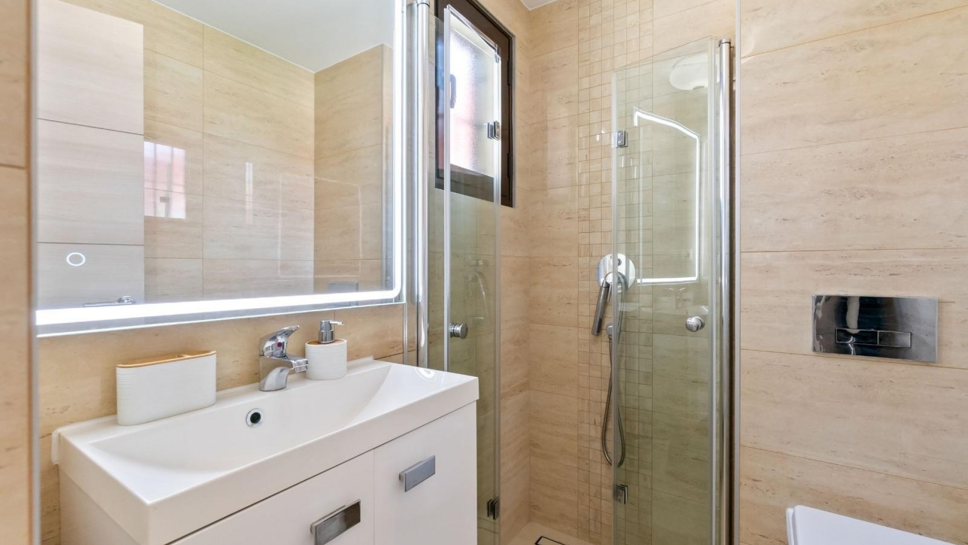 Videresalg - Fritliggende villa -
Torrevieja - Aguas Nuevas