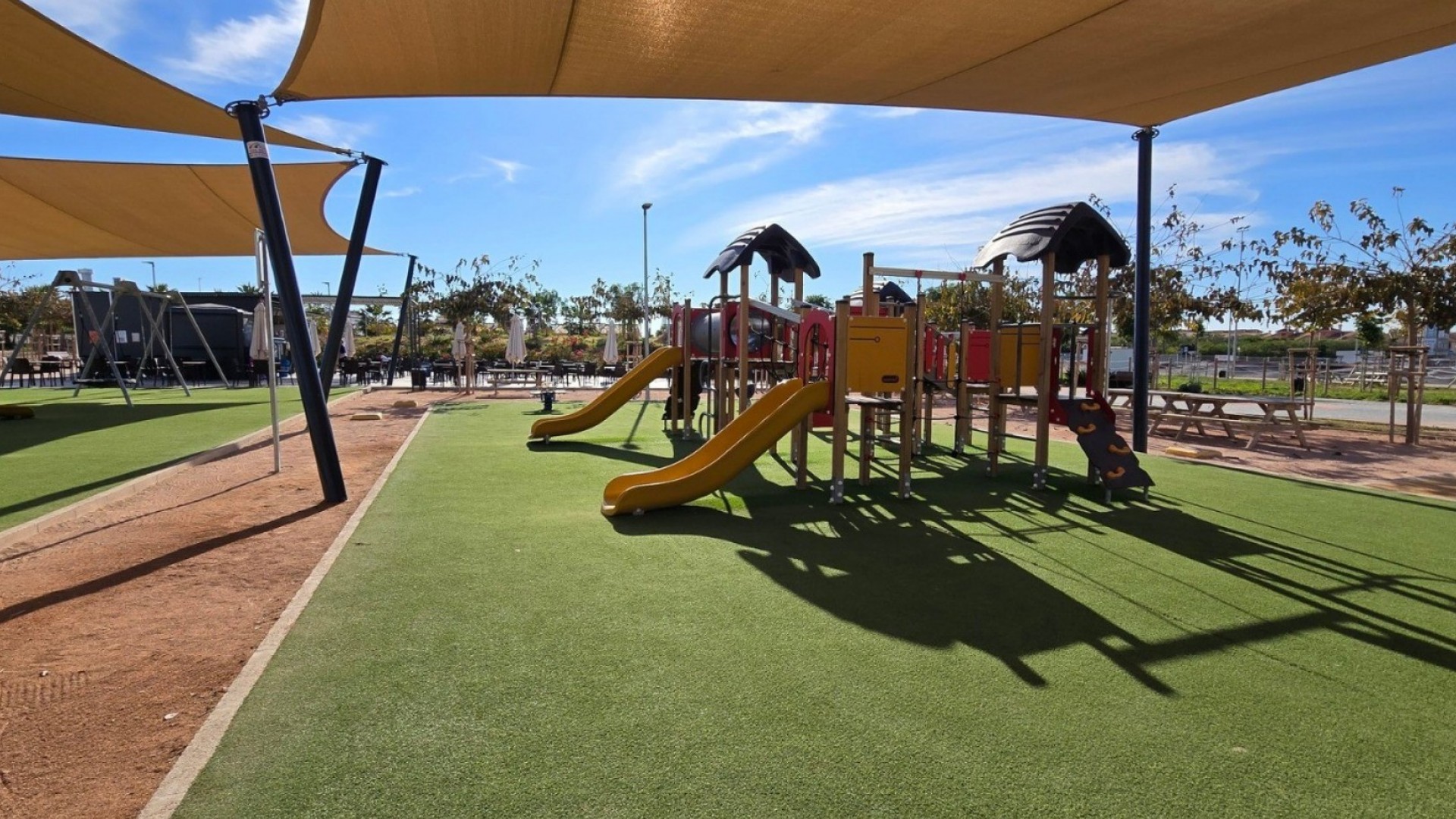 Videresalg - Fritliggende villa -
Torrevieja - El Chaparal