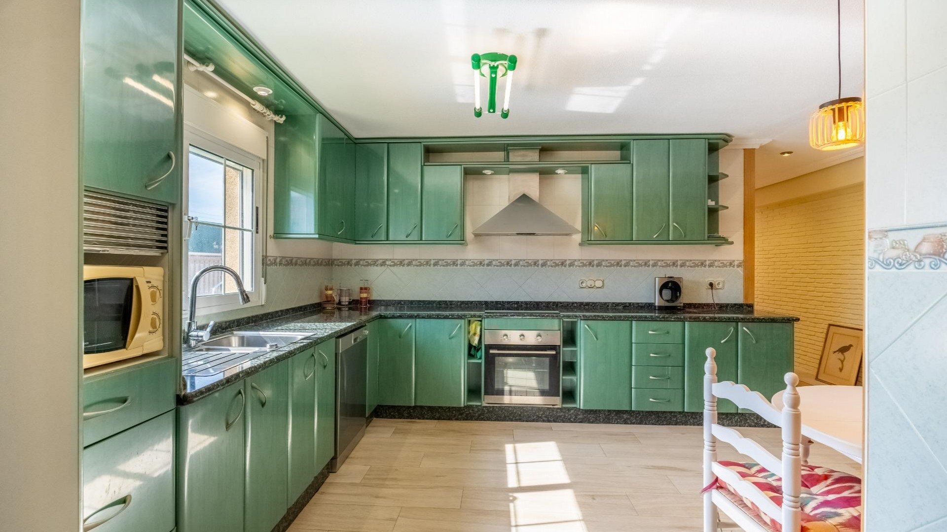 Videresalg - Fritliggende villa -
Torrevieja - El chaparral