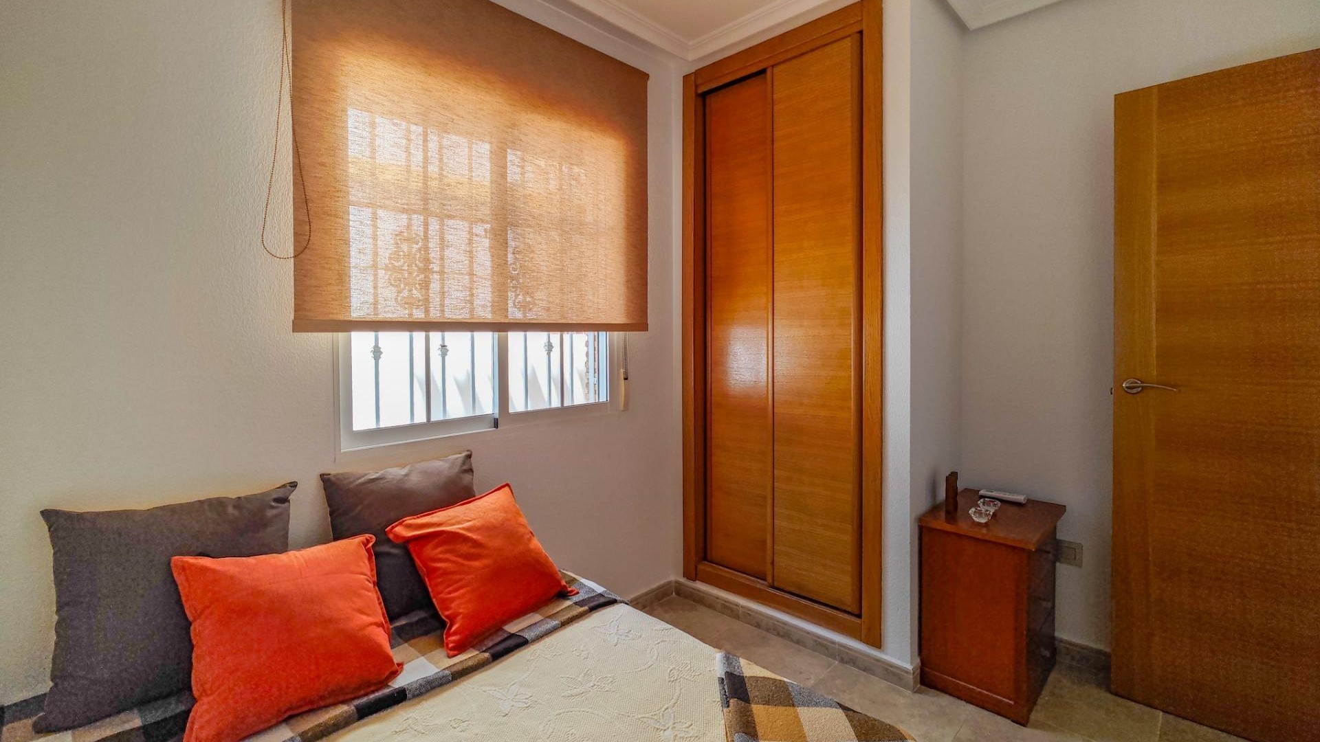 Videresalg - Fritliggende villa -
Torrevieja - La Mata