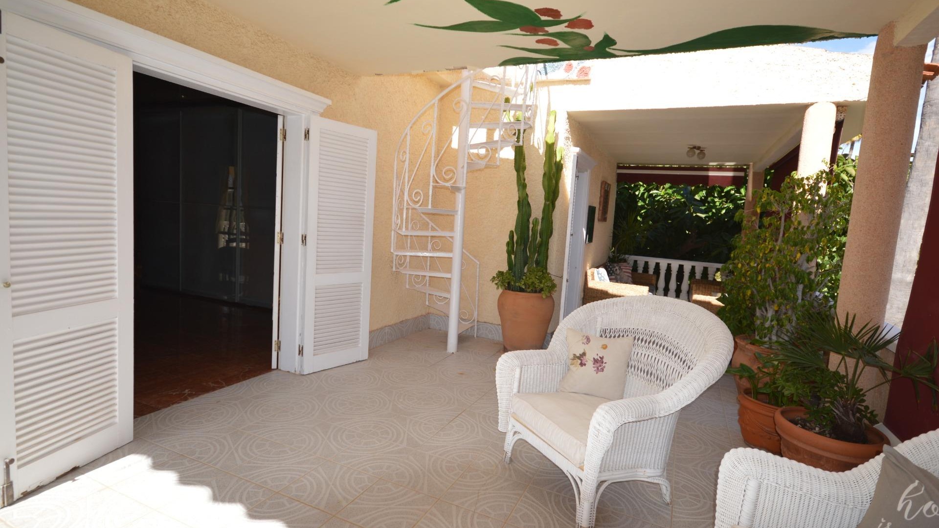 Videresalg - Fritliggende villa -
Torrevieja - La veleta