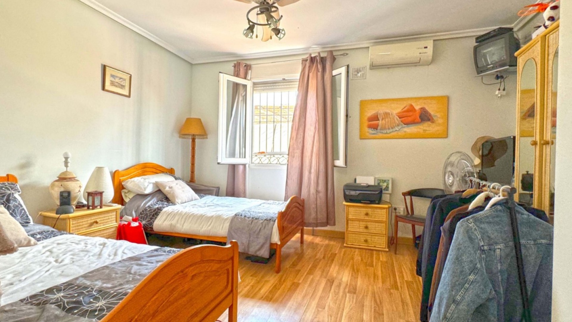 Videresalg - Fritliggende villa -
Torrevieja - Los Balcones - Los Altos del Edén