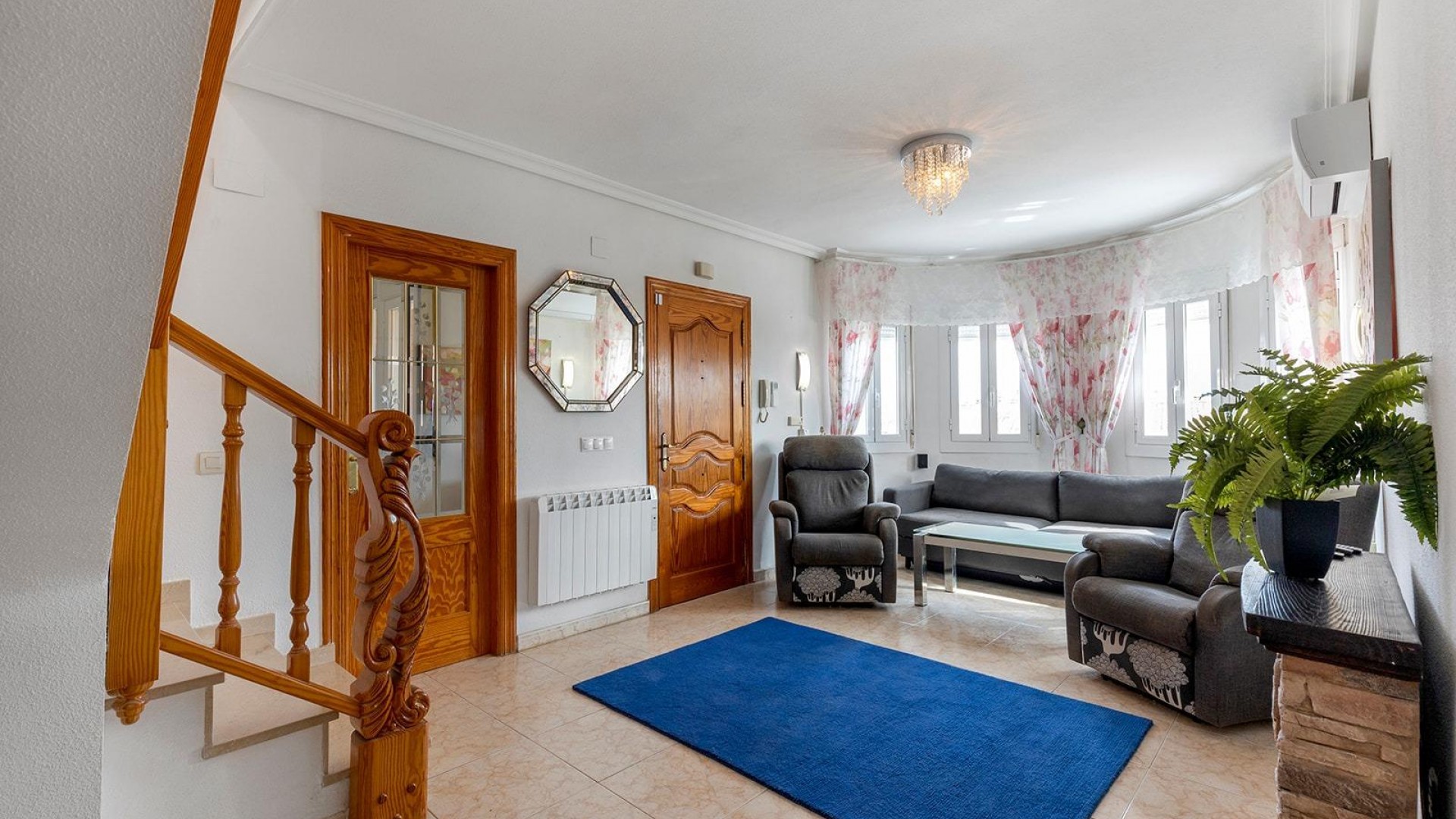 Videresalg - Fritliggende villa -
Torrevieja - Los Balcones - Los Altos del Edén