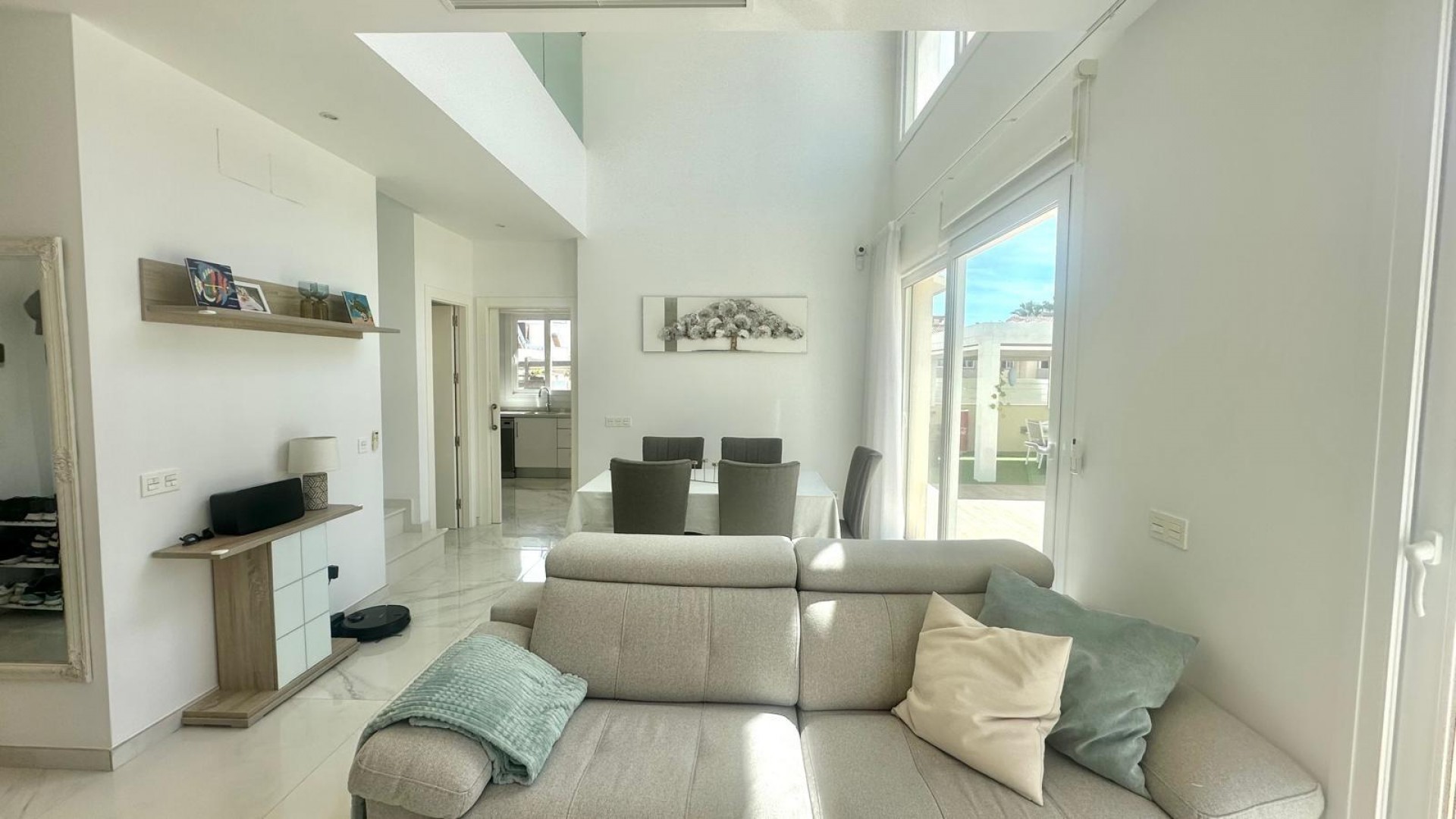 Videresalg - Fritliggende villa -
Torrevieja - Miramar - Torre del Moro